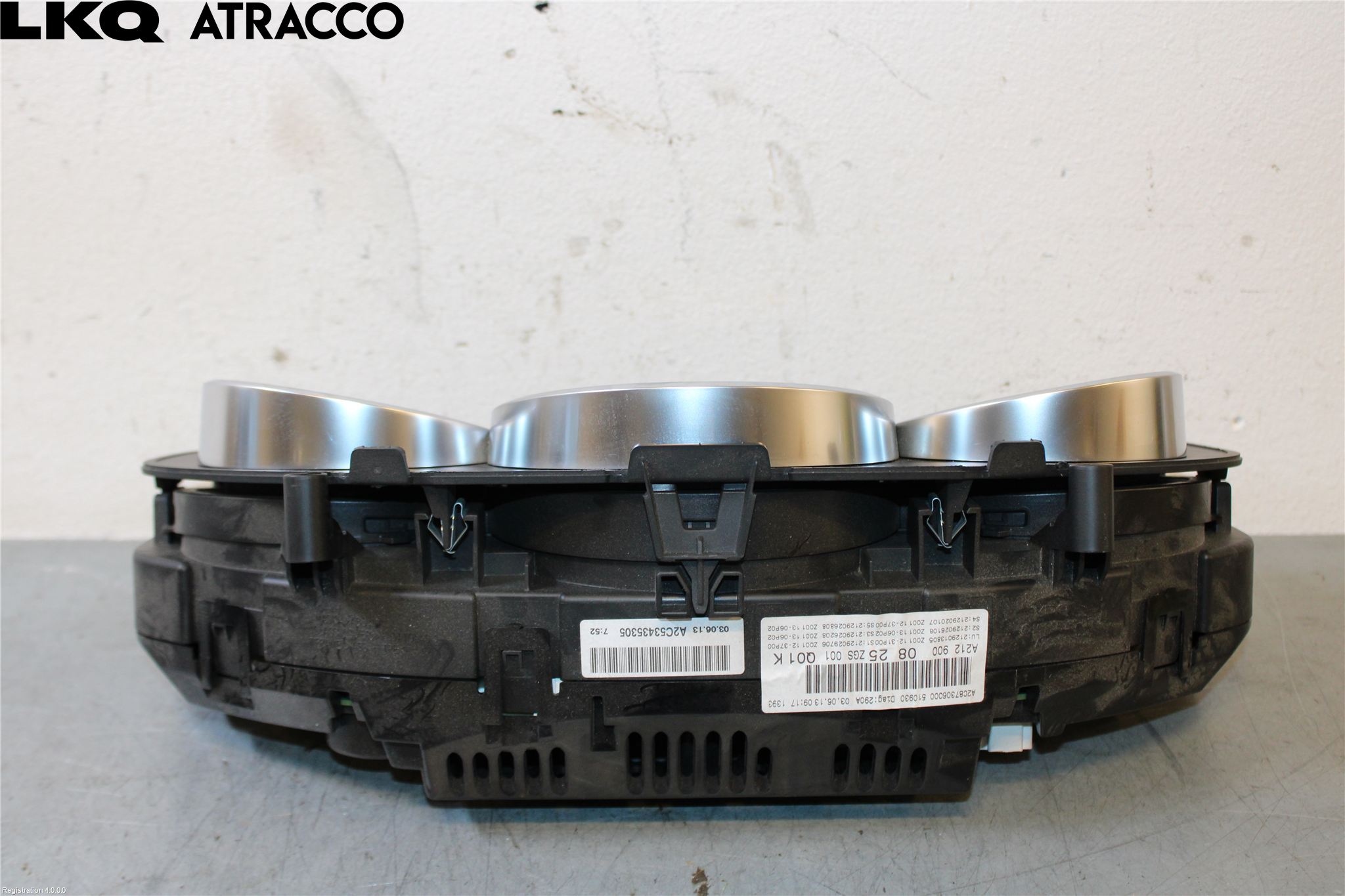 Mercedes-Benz MB E-KLASS (W212) 09-16 Instr Speedometer