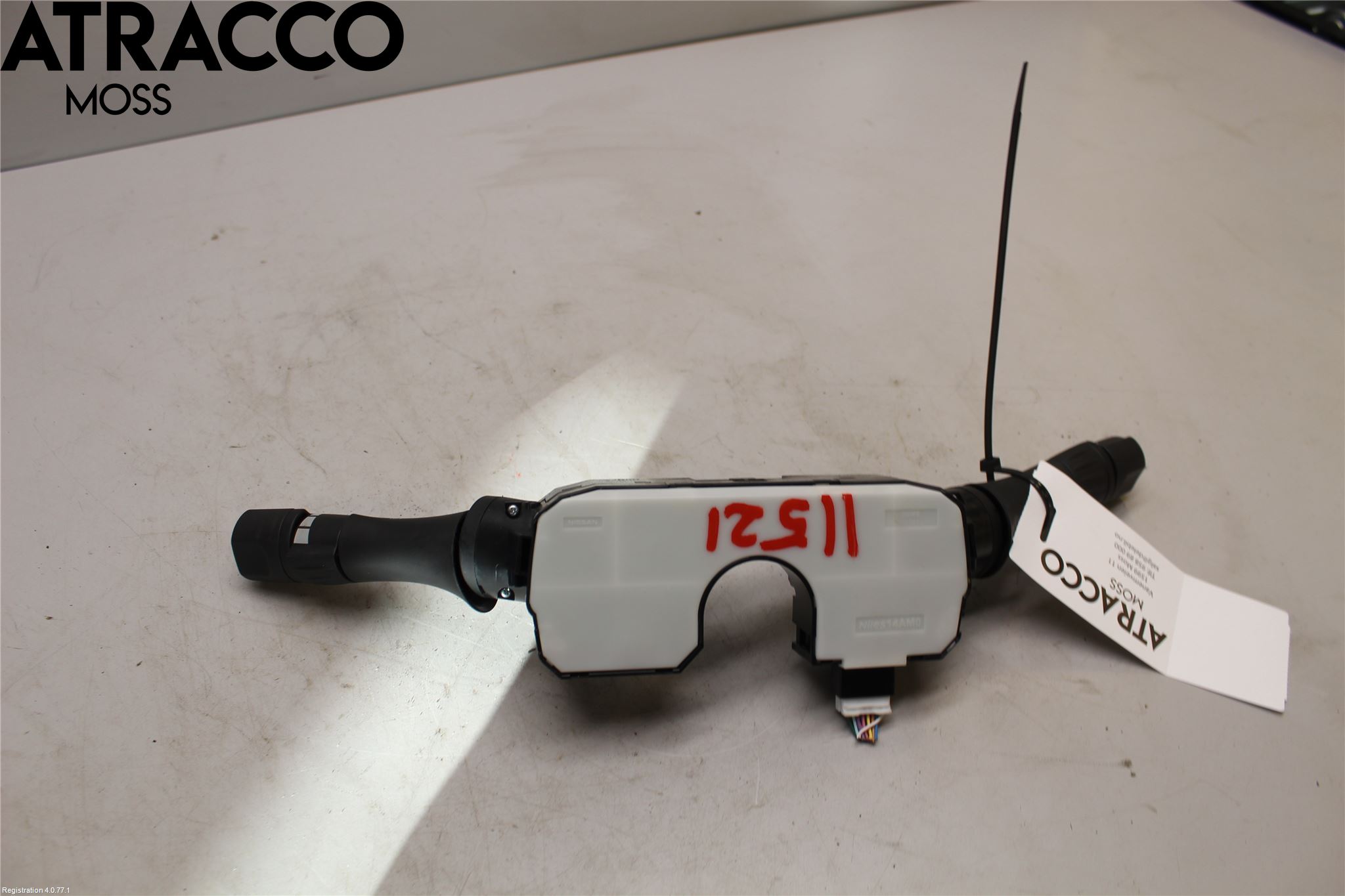 Nissan LEAF 11-17 Bryter Ratt Kombi H Og V