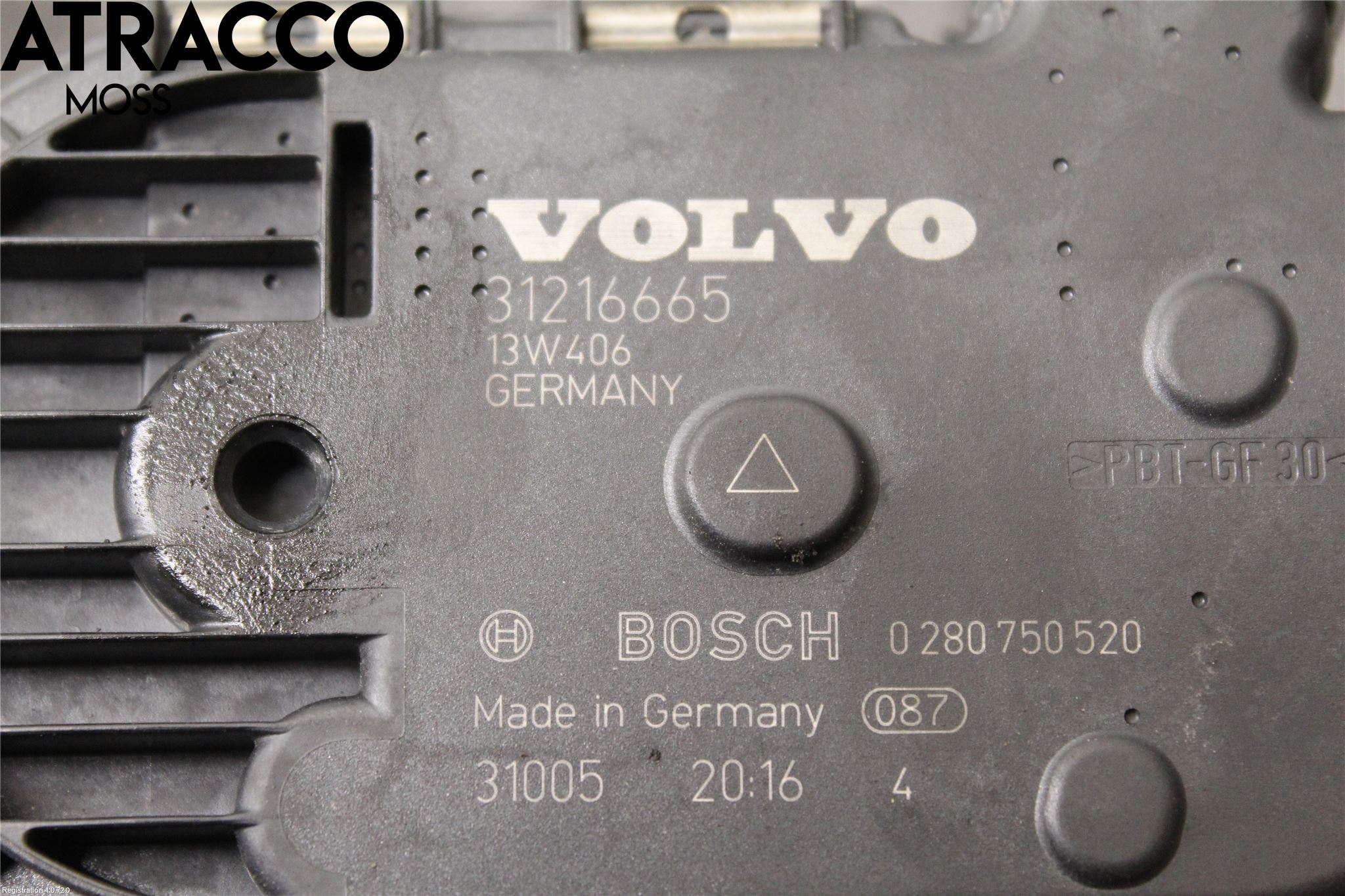 Volvo V70 14-16 Inns Spjeldhus