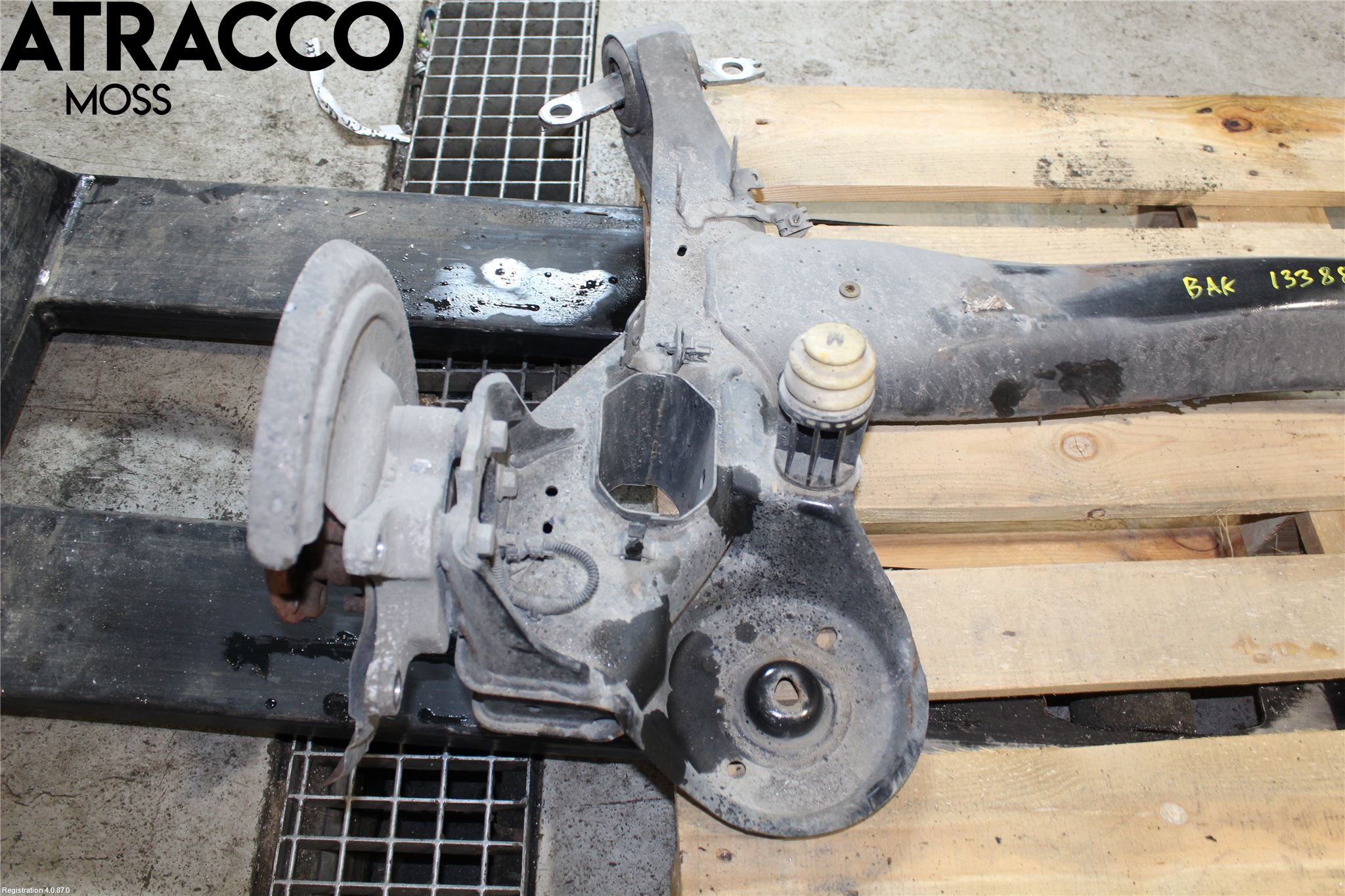 Peugeot 5008 17-24 Bakaksel Feste Travers-Ramme