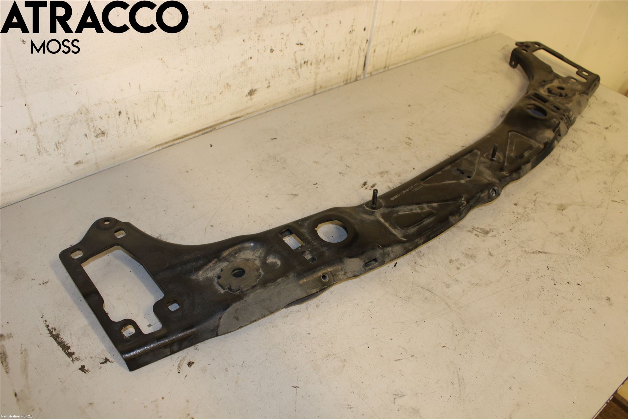 Mini COUNTRYMAN F60 17-23 Radiator Feste - Ramme - Bjelk