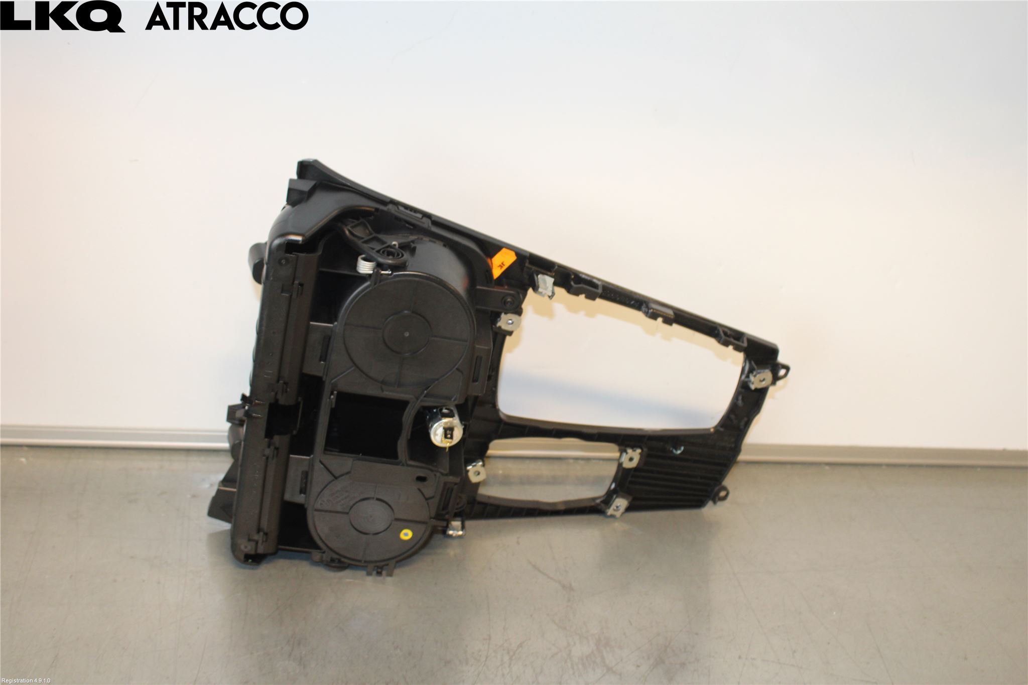 BMW 5 GT F07 09-17 Innr Koppholder