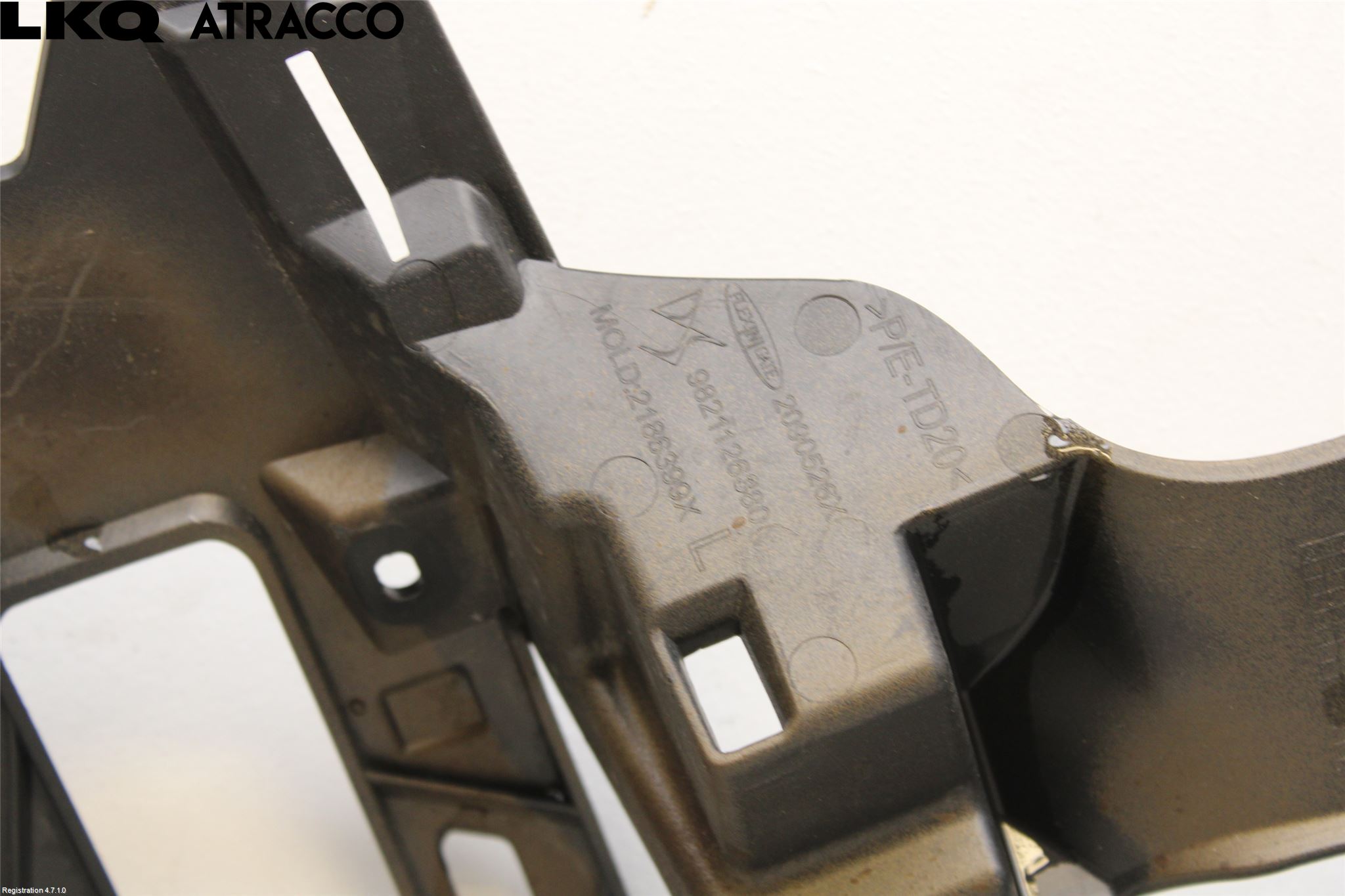 Citroen DS 3 CROSSBACK 20-23 Støtfangerfeste Bak Venstre