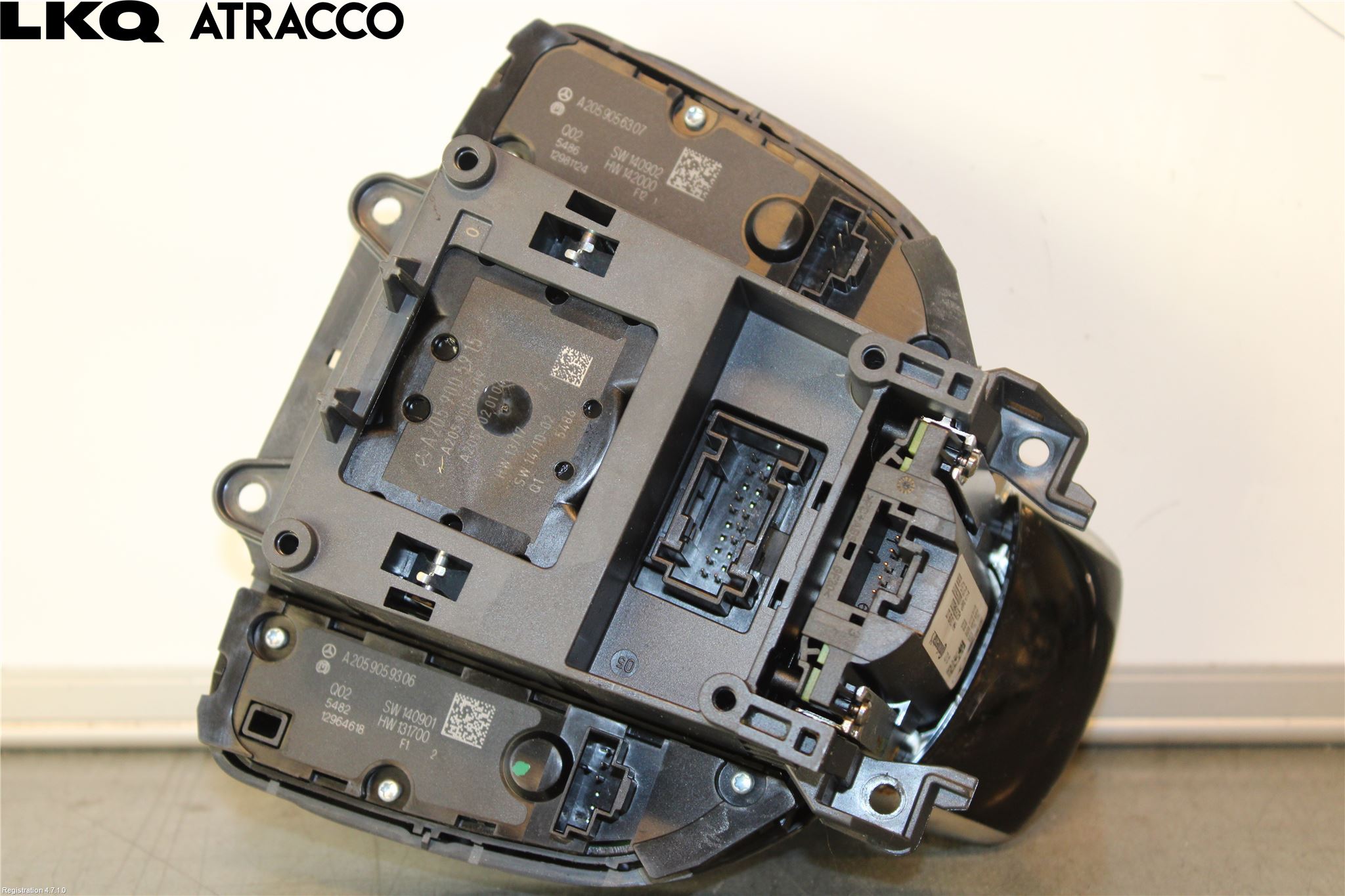 Mercedes-Benz MB C-KLASS (W205) 14-21 Bryter Multifunksjon