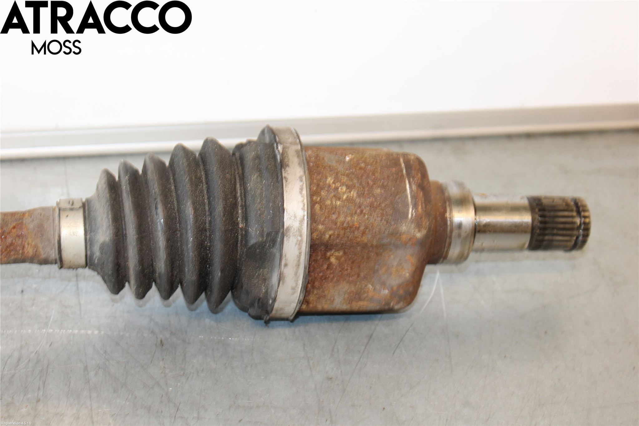 Ford FOCUS 15-18 Drivaksel Foran Kompl Venstre