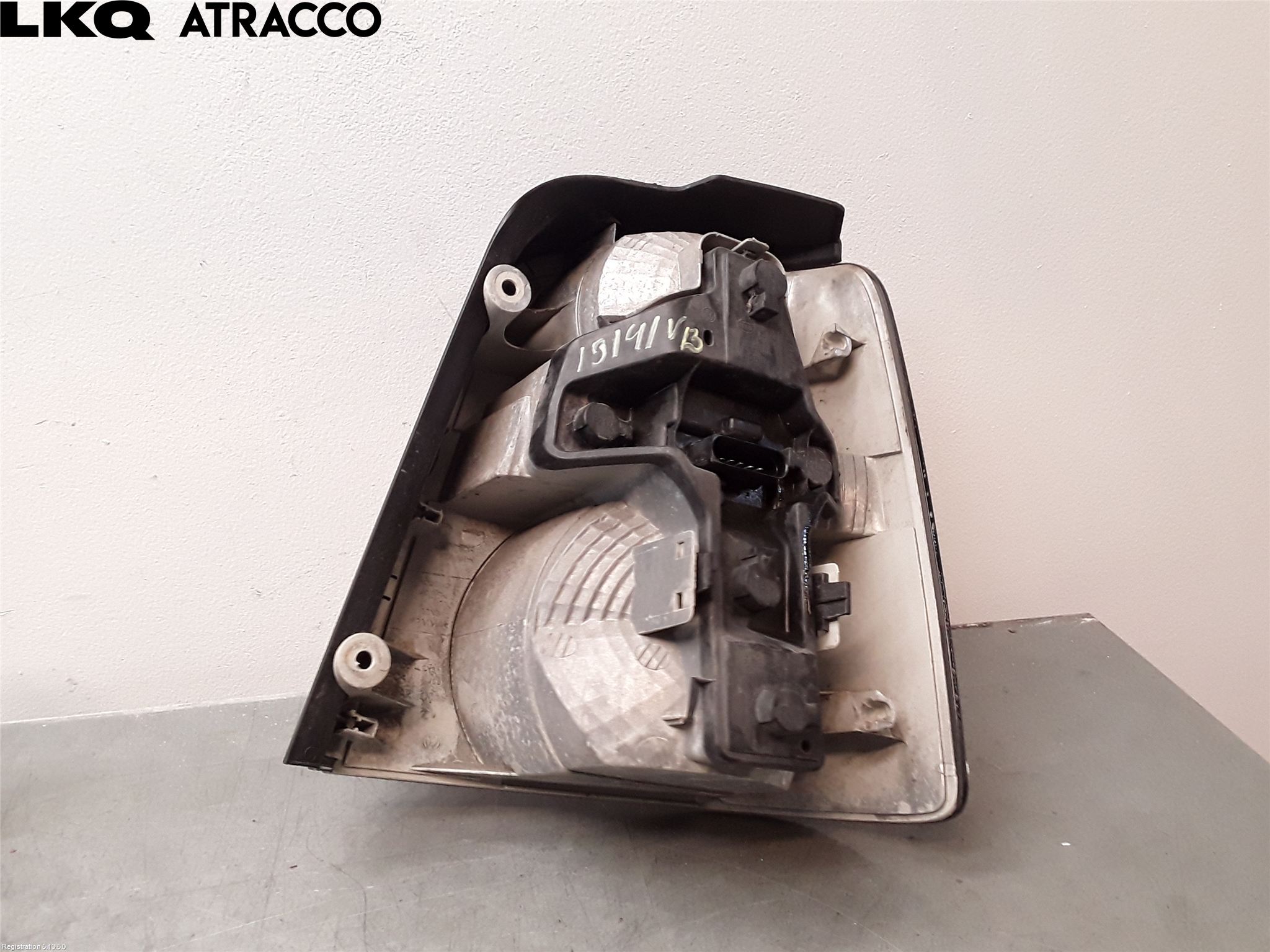 Volkswagen VW TOURAN 03-10 Baklykt Venstre