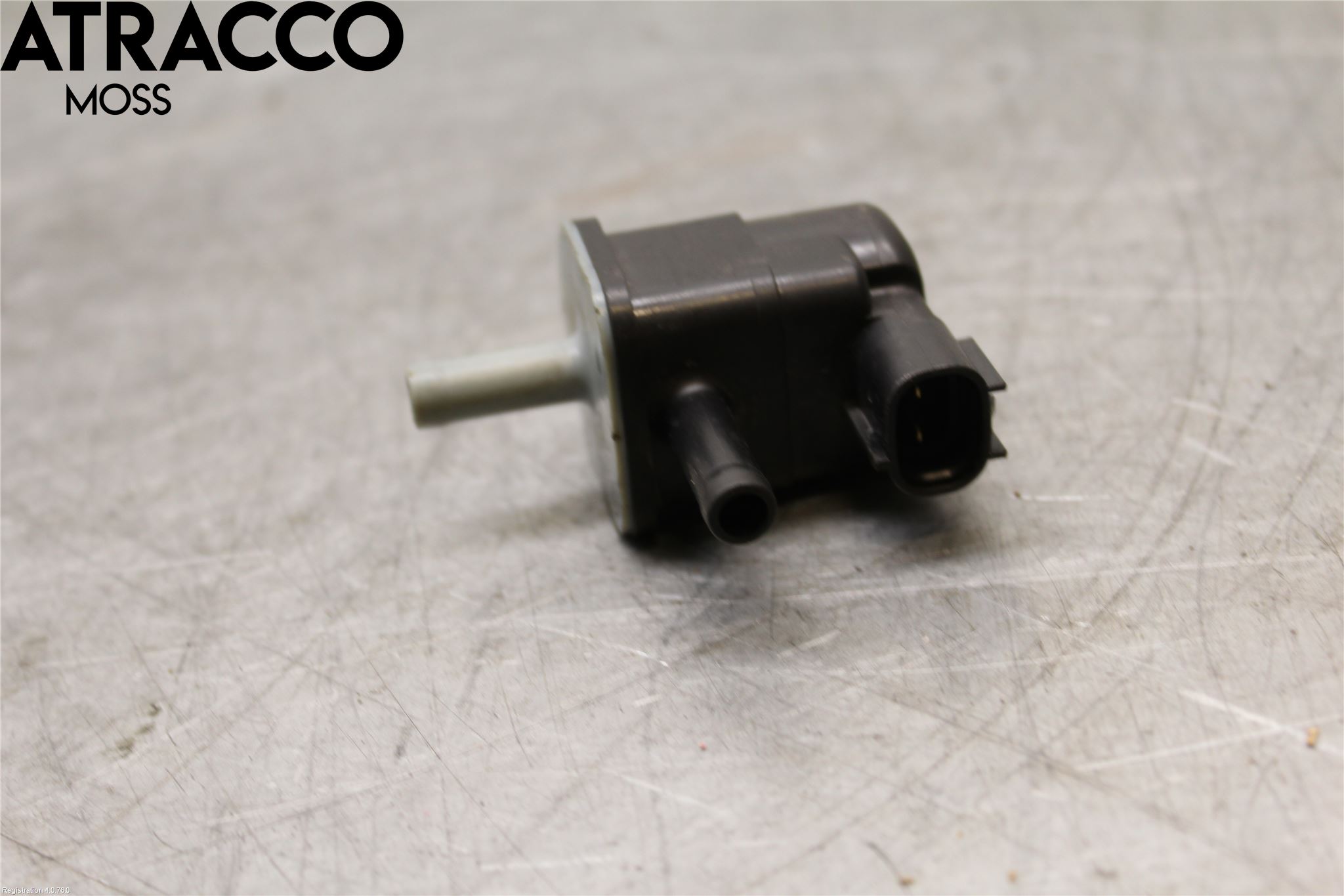 Toyota YARIS XP130 12-14 Vacuumventil