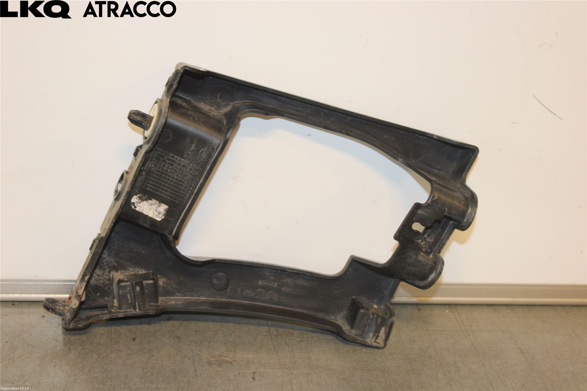 Toyota PROACE II 16- Støtfanger Bak Feste