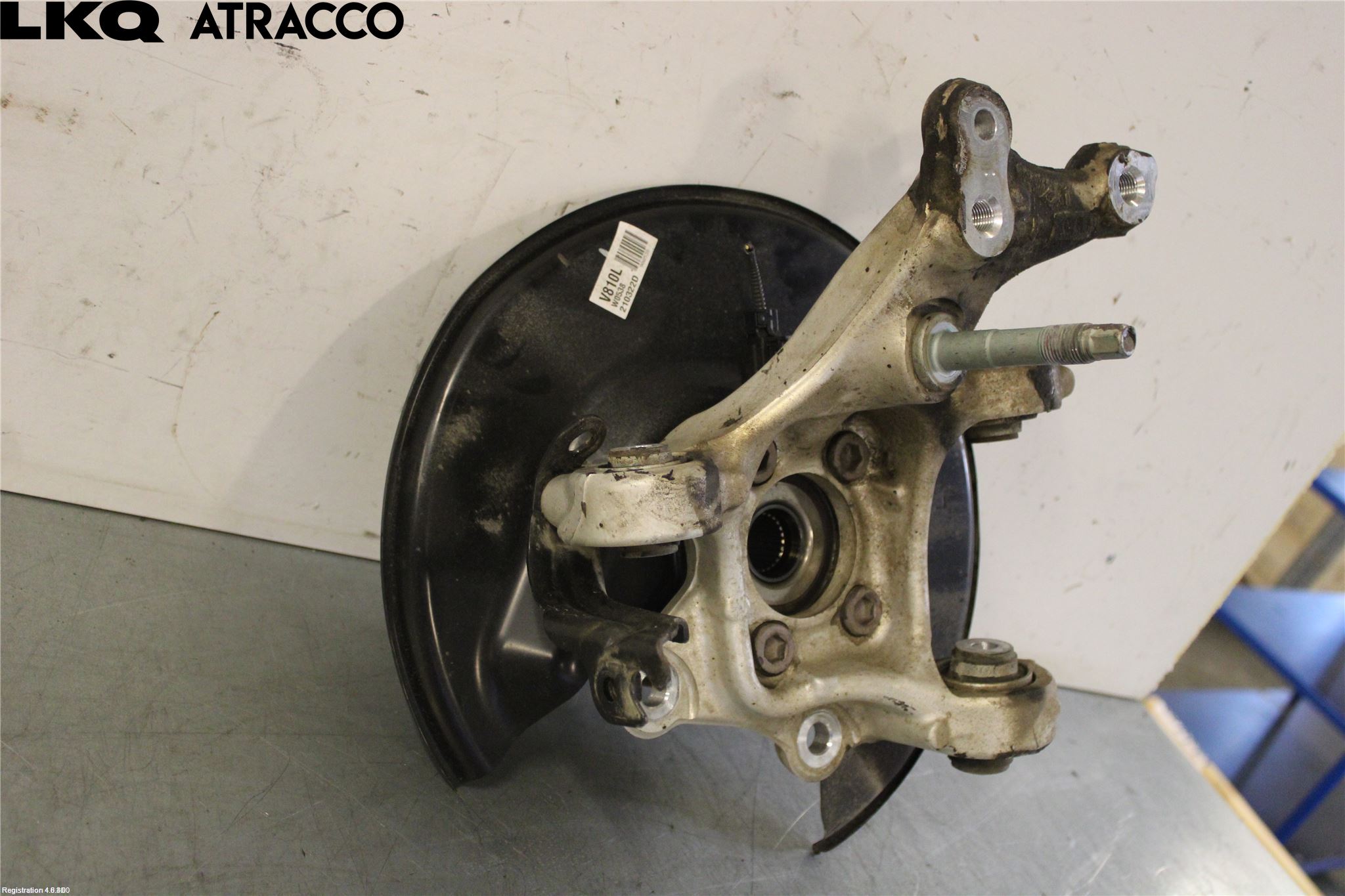 Toyota RAV4 19- Spindel Vb