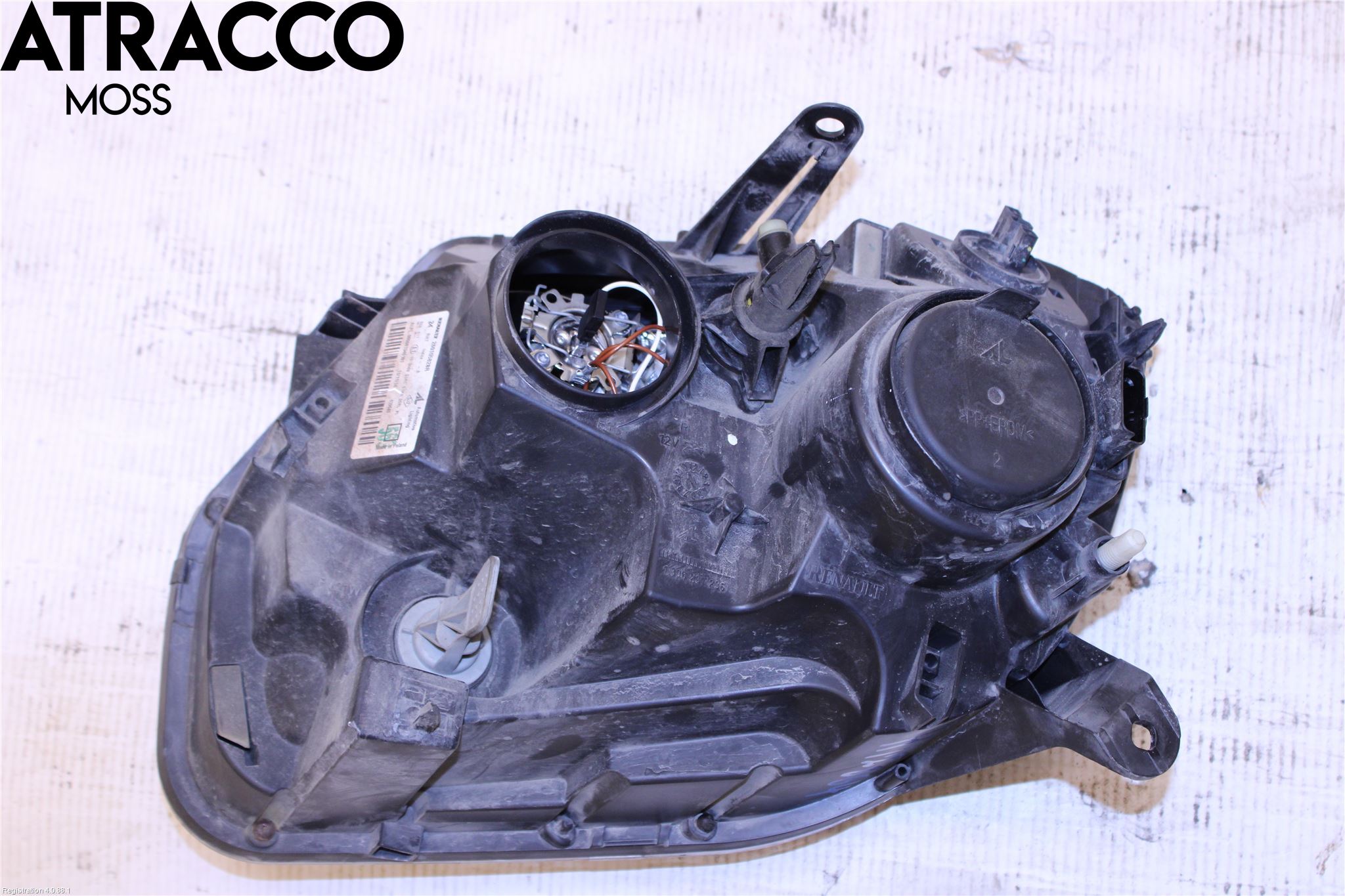 Dacia DUSTER 10-17 Frontlykt Hus Høyre