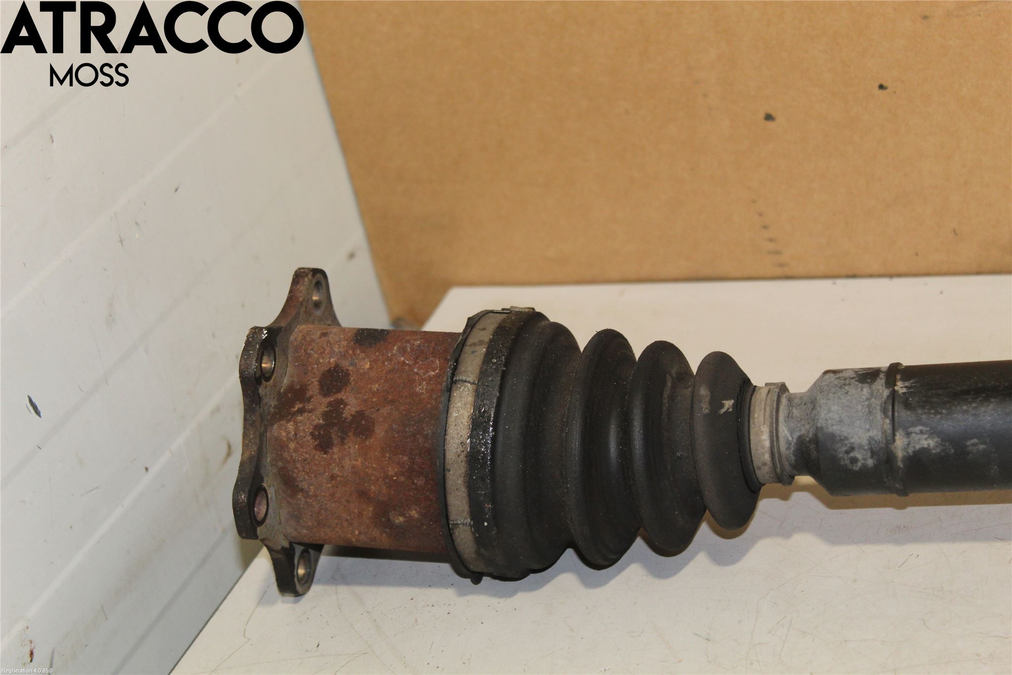 Audi A3/S3 05-13 Drivaksel Foran Kompl Høyre