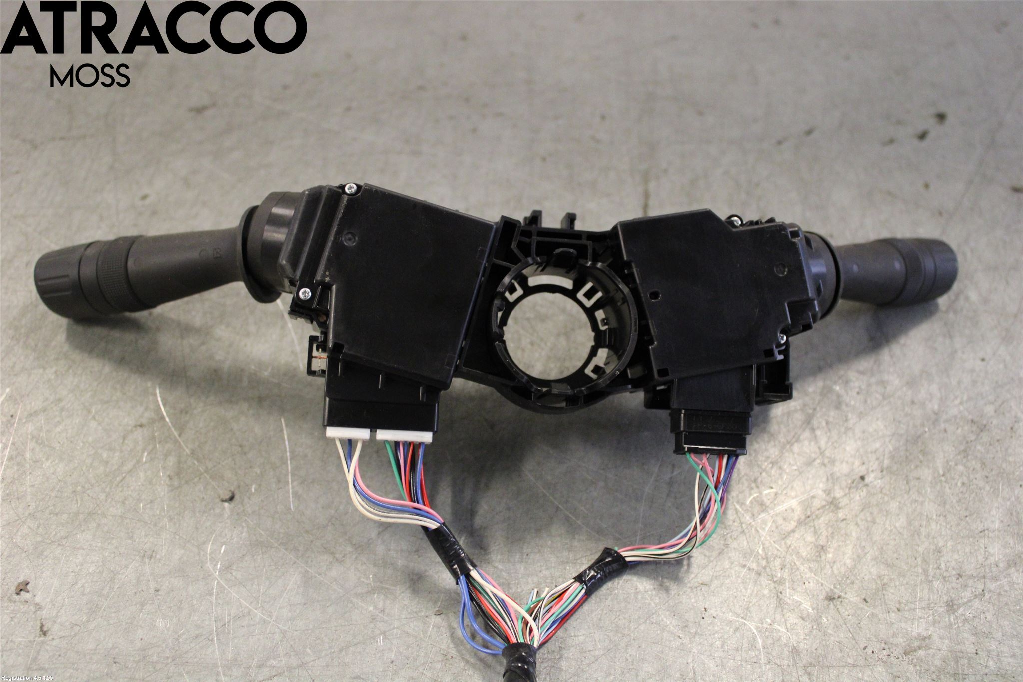 Toyota AURIS 13-19 Bryter Ratt Kombi H Og V