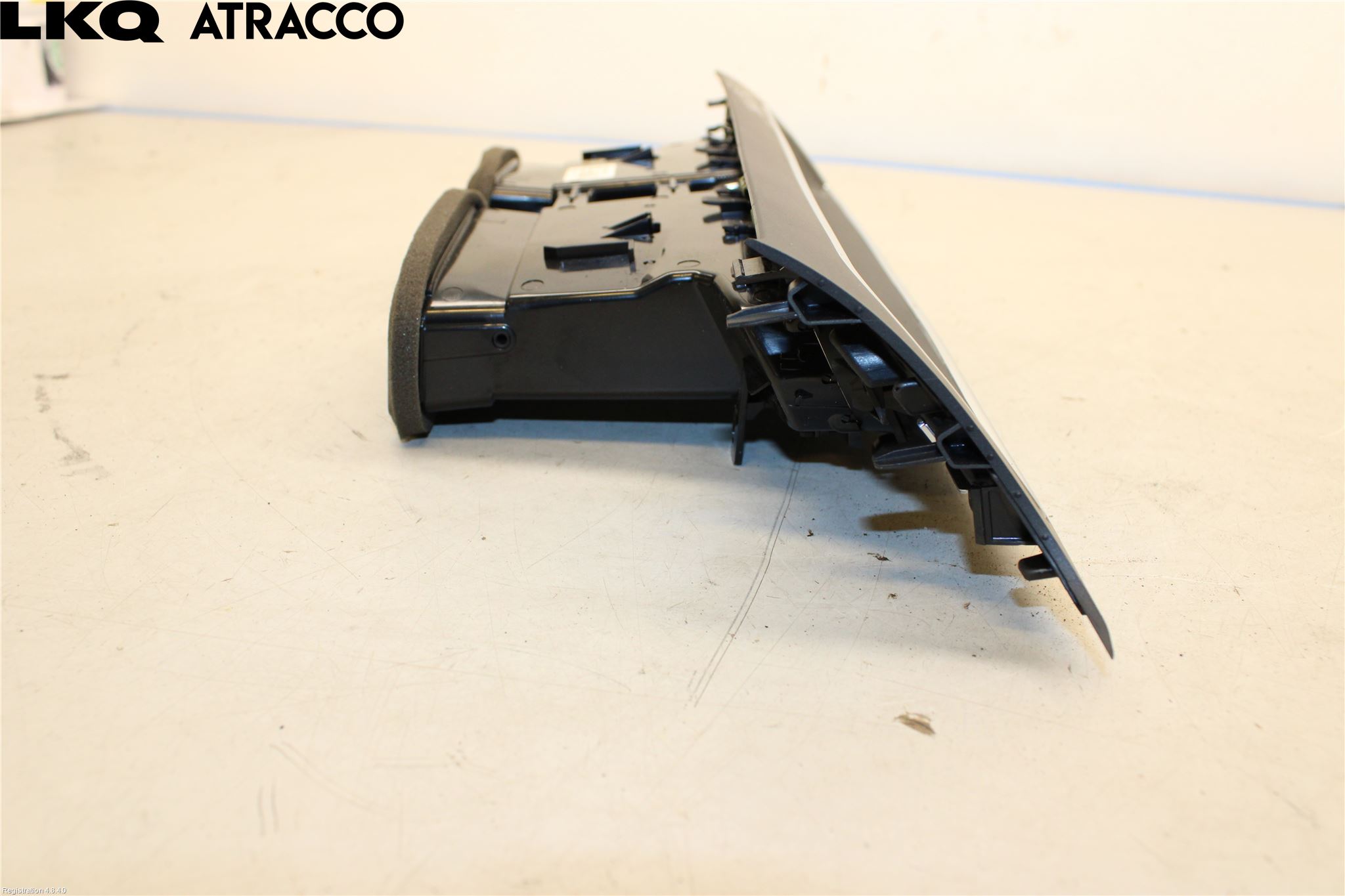 Jaguar I-PACE 18- Dashbord Kanal - Dyse