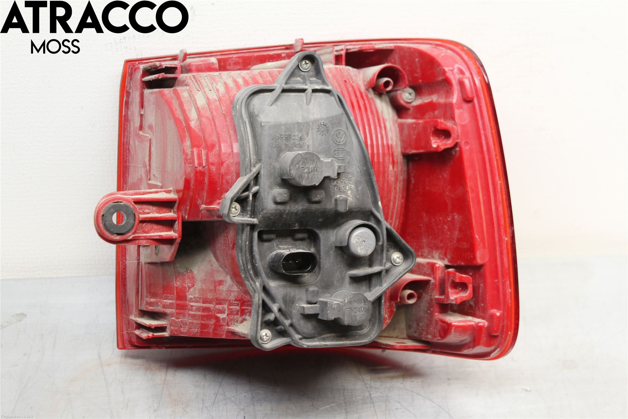 Volkswagen VW TOURAN 10-15 Baklykt Venstre