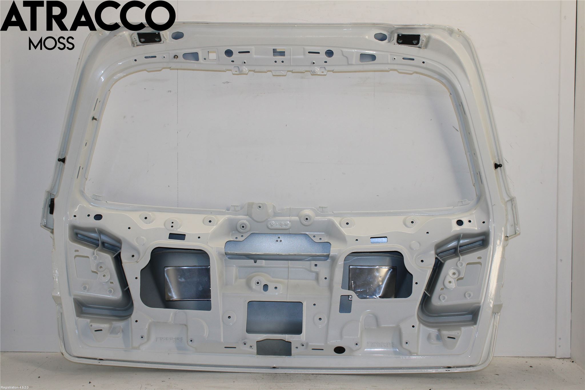 Mercedes-Benz MB E-KLASS (W212) 09-16 Bakluke Stv