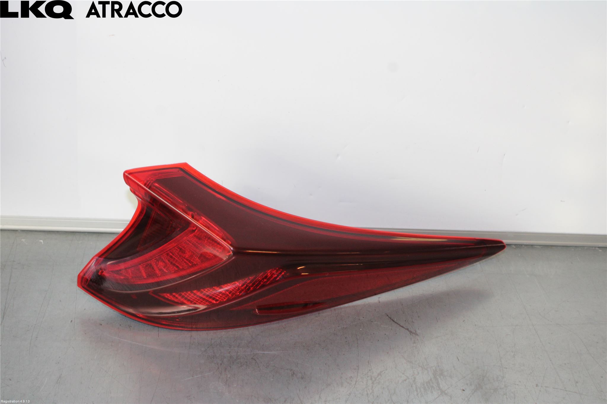 Toyota PRIUS (ZVW50) 16-21 Baklykt Høyre