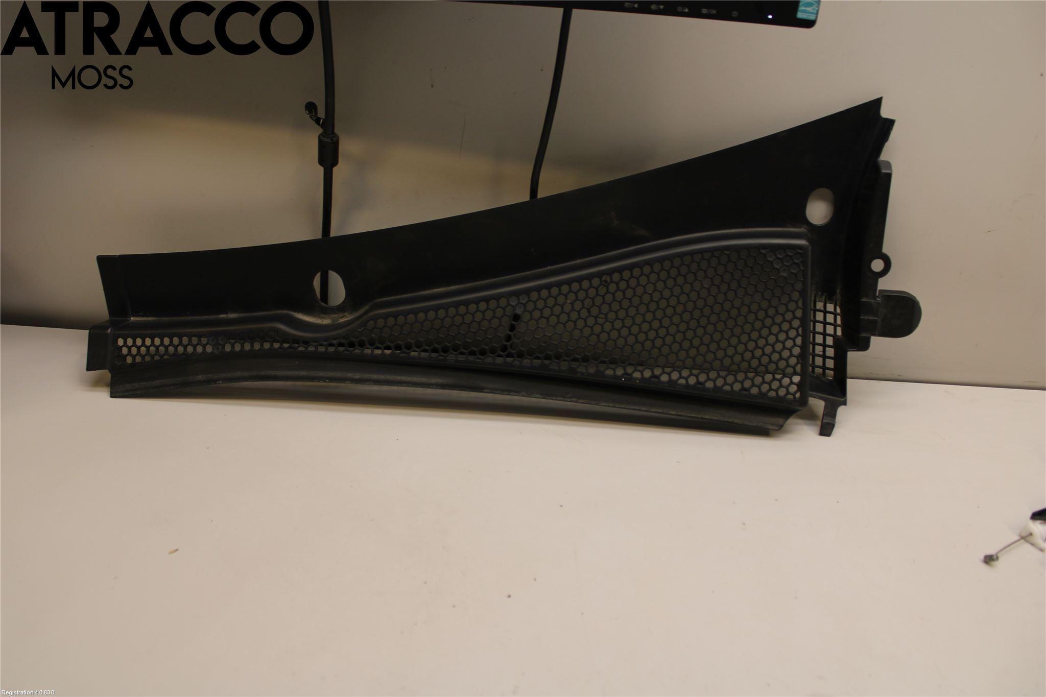 Peugeot 208 12-15 Visker Deksel-Grill-Under Frr