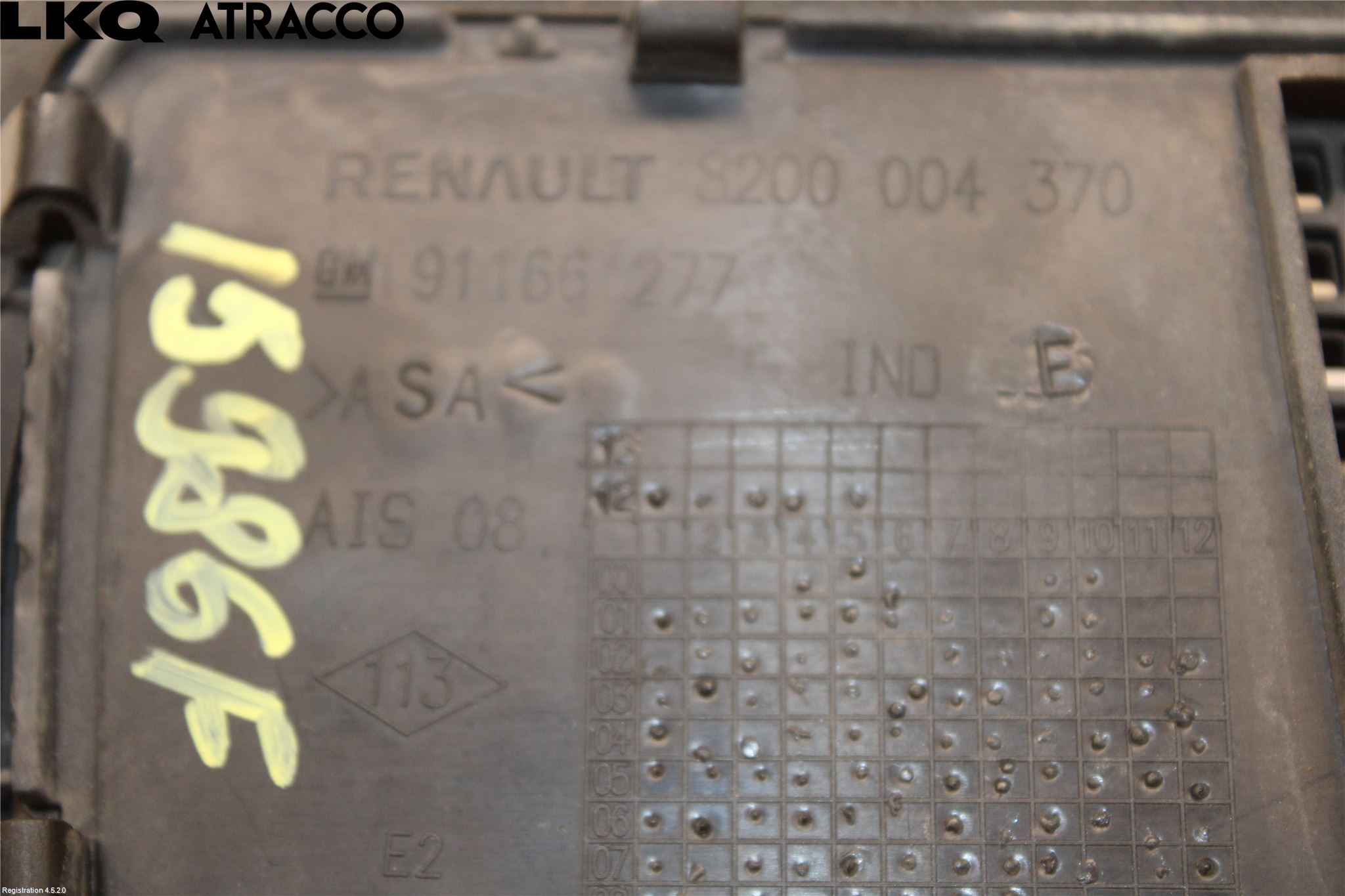 Opel VIVARO 01-14 Panser Luftinntak Oppå