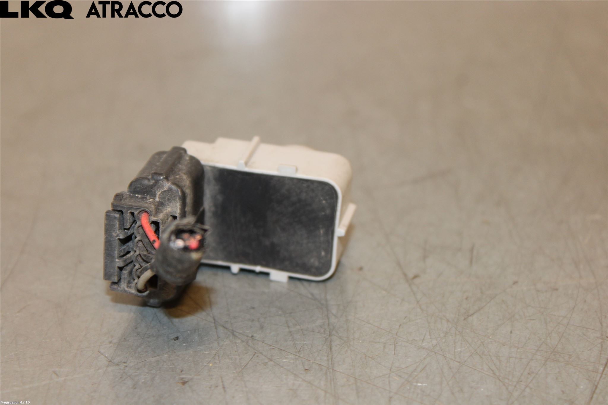 Kia SOUL 09- Sensor Parkering Front