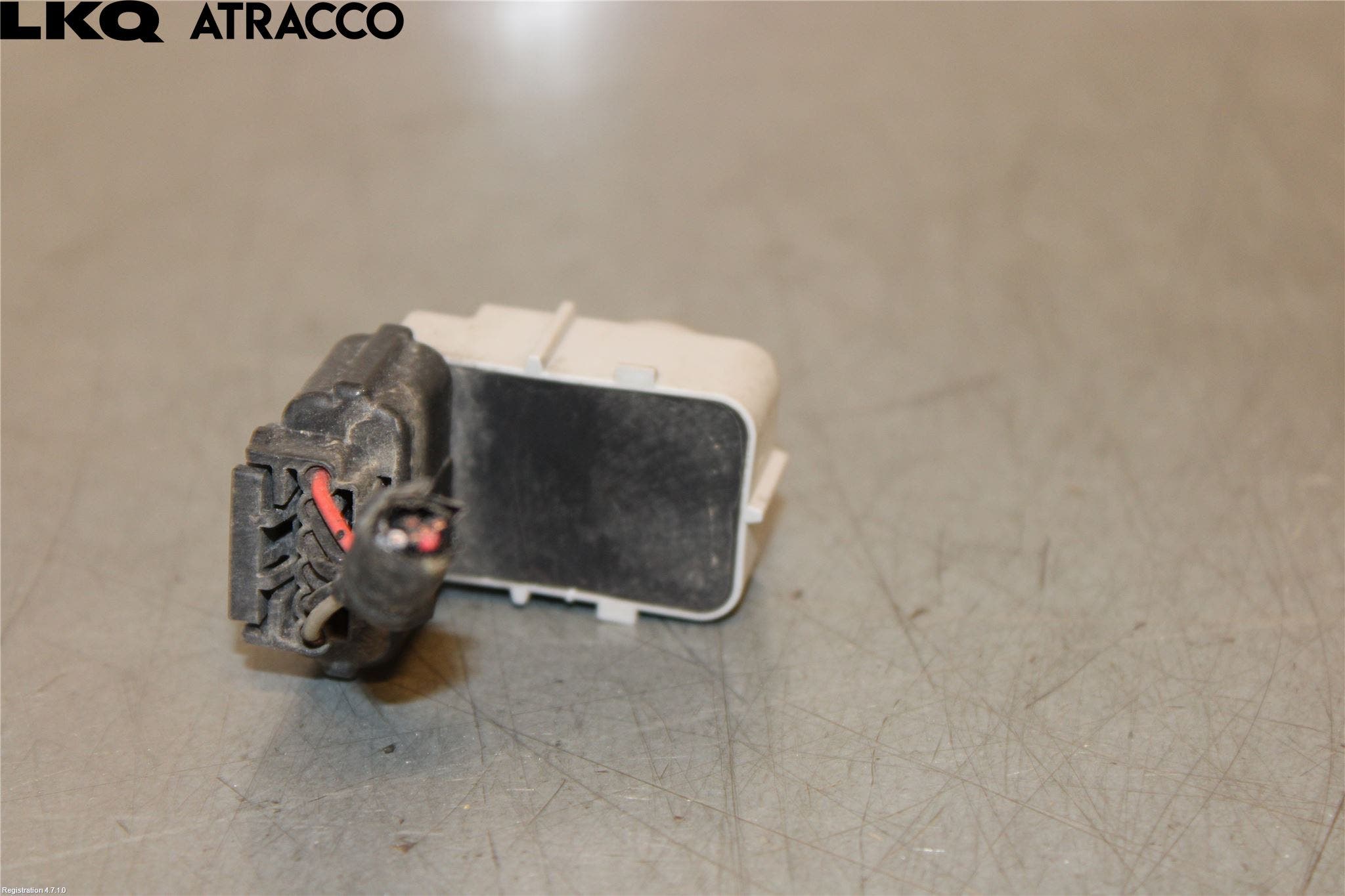 Kia SOUL 09- Sensor Parkering Front