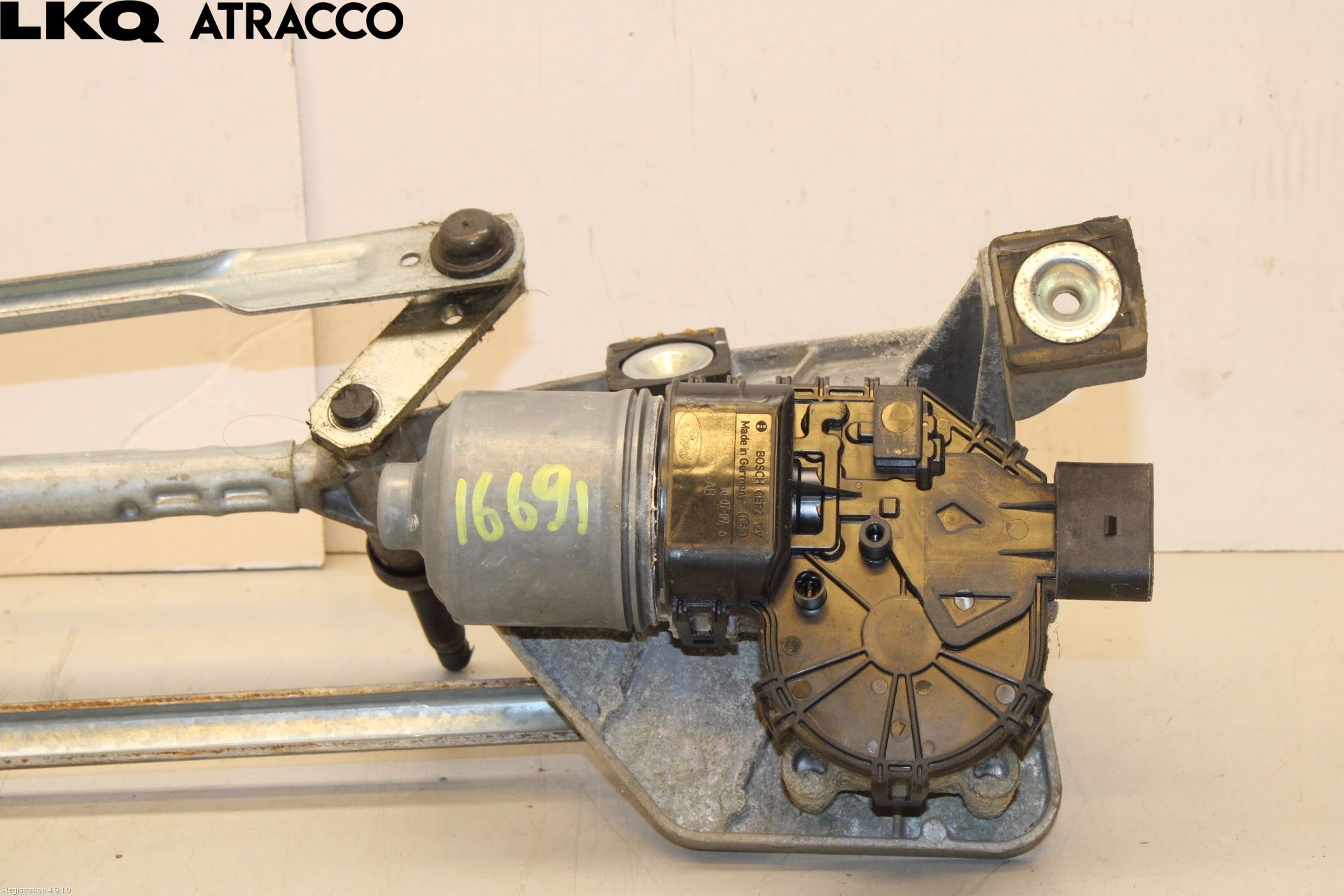 Ford KUGA 08-12 Viskermotor Frontrute