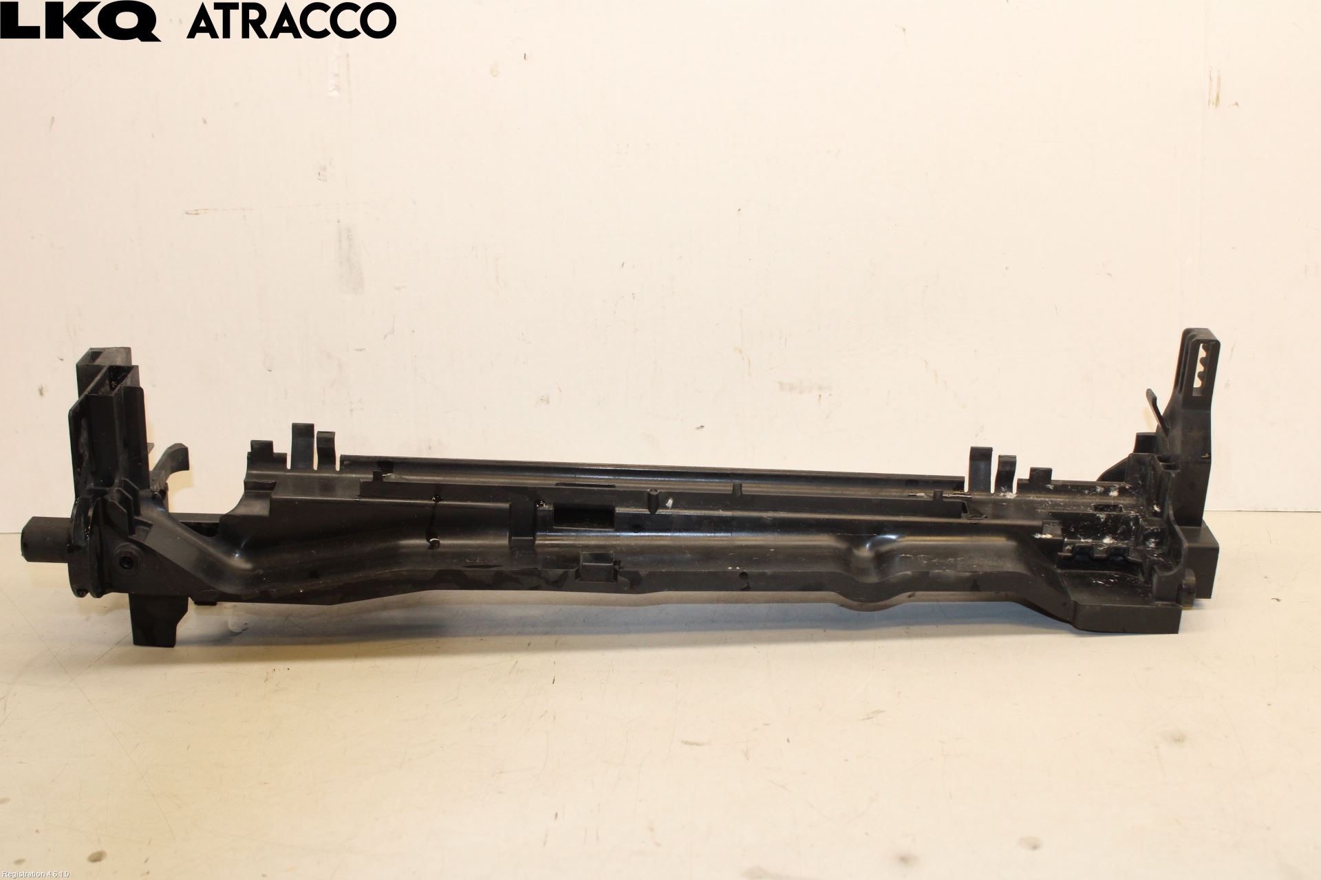 Mercedes-Benz MB C-KLASS (W205) 14-21 Radiator Feste - Ramme - Bjelk