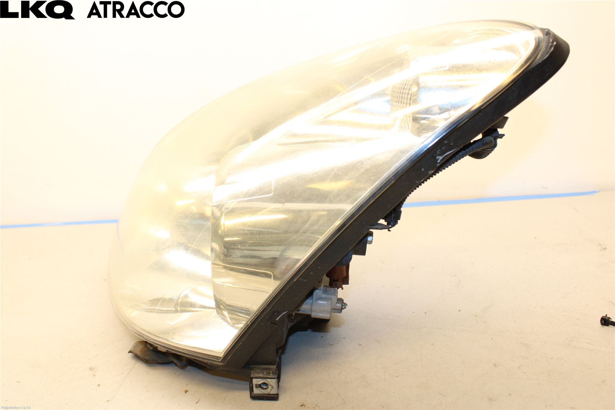 Toyota COROLLA VERSO 04-07 Frontlykt Venstre