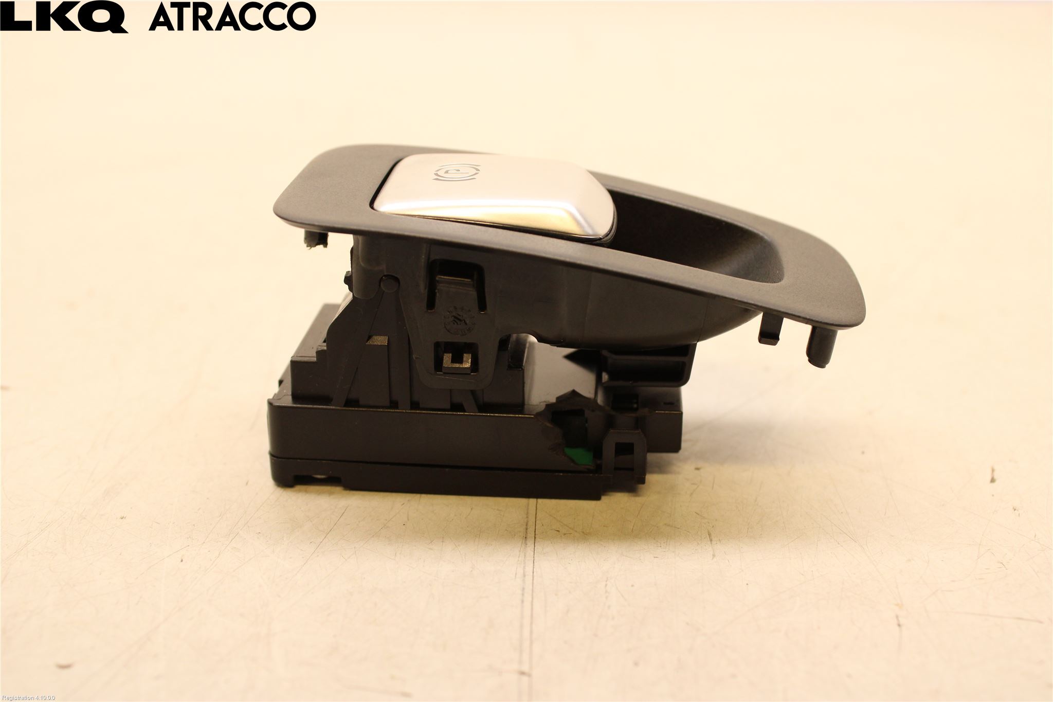 Mercedes-Benz MB C-KLASS (W205) 14-21 Bryter Parkeringsbrems