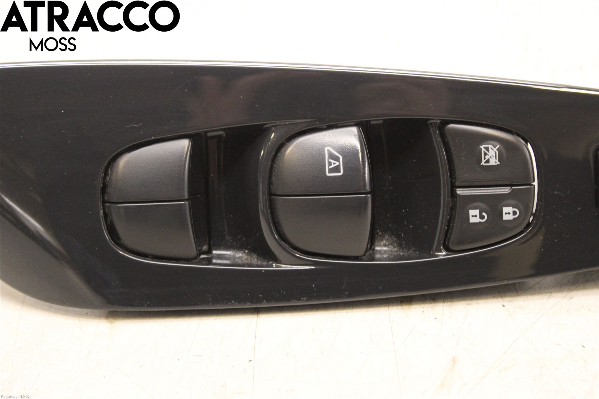 Nissan LEAF 11-17 Bryter Vindusheis