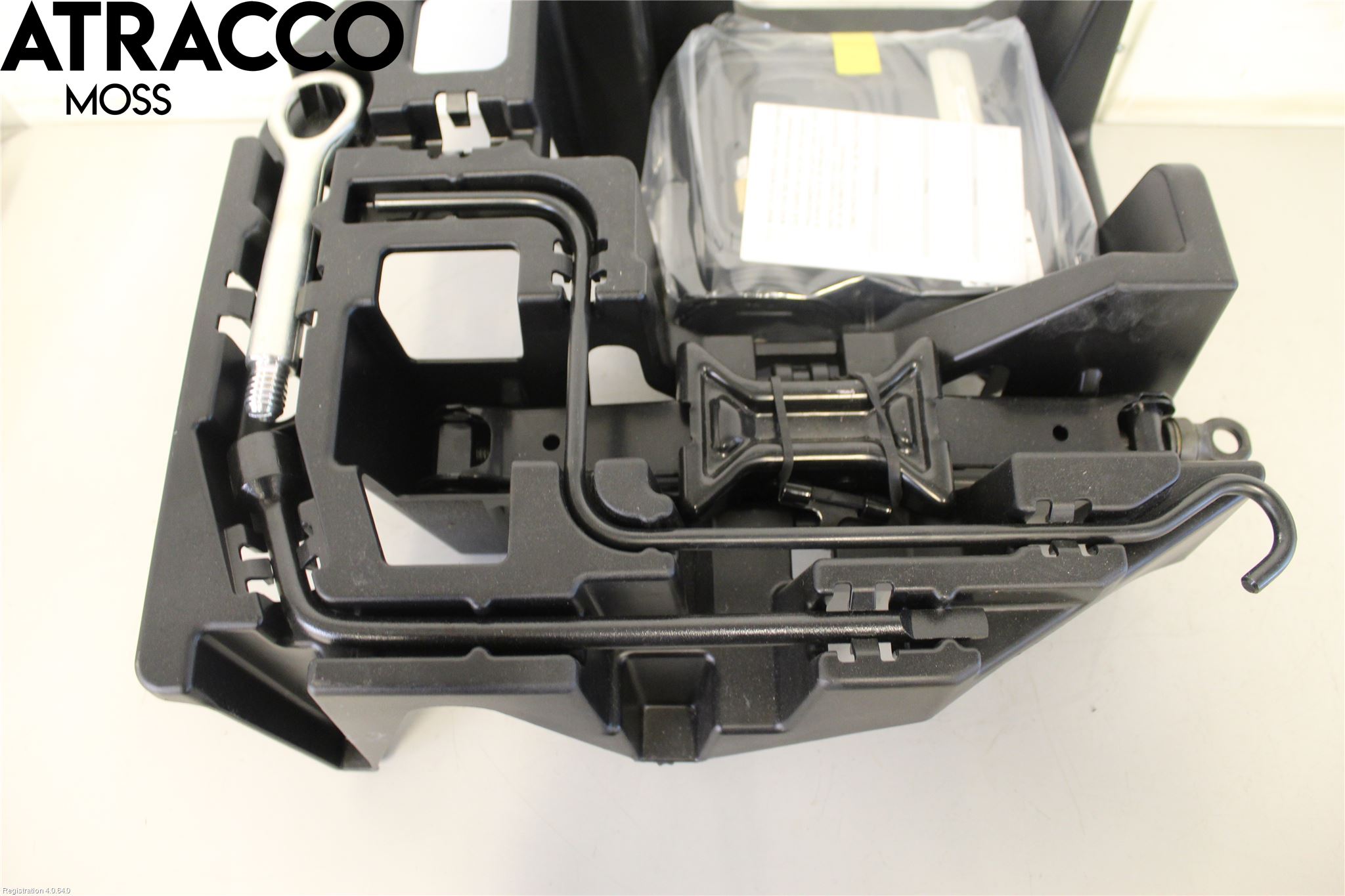 Toyota PRIUS ZVW30 09-20 Verktøysett