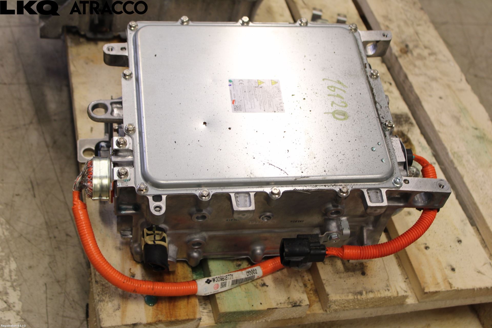 Mitsubishi OUTLANDER 13-21 Batterilader Hybrid