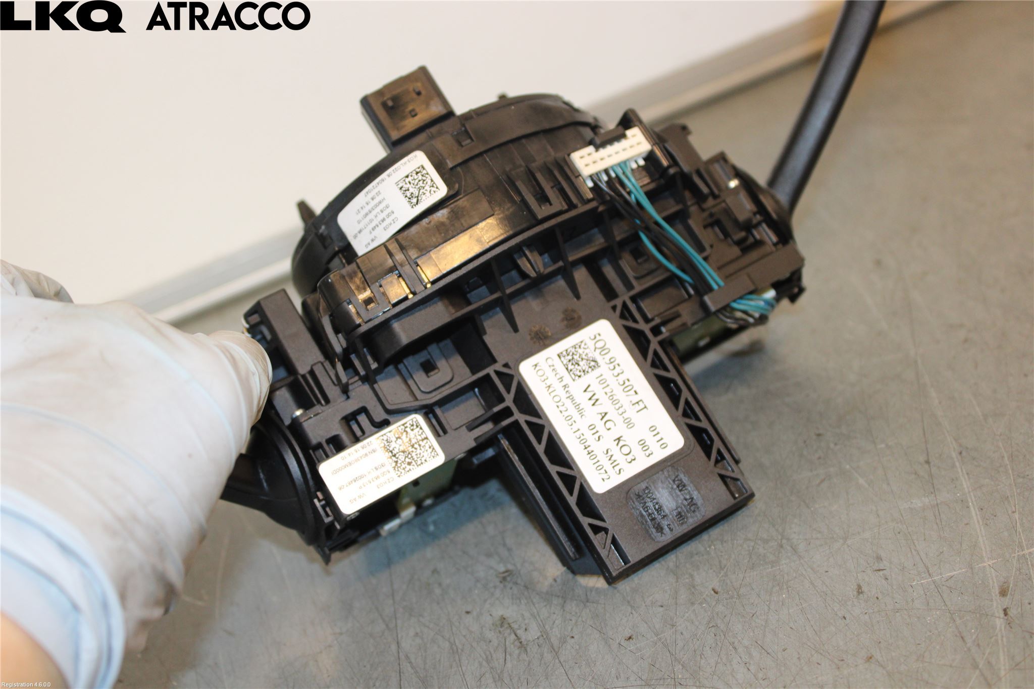 Volkswagen VW GOLF / E-GOLF VII 13-20 Bryter Ratt Visker - Spyler