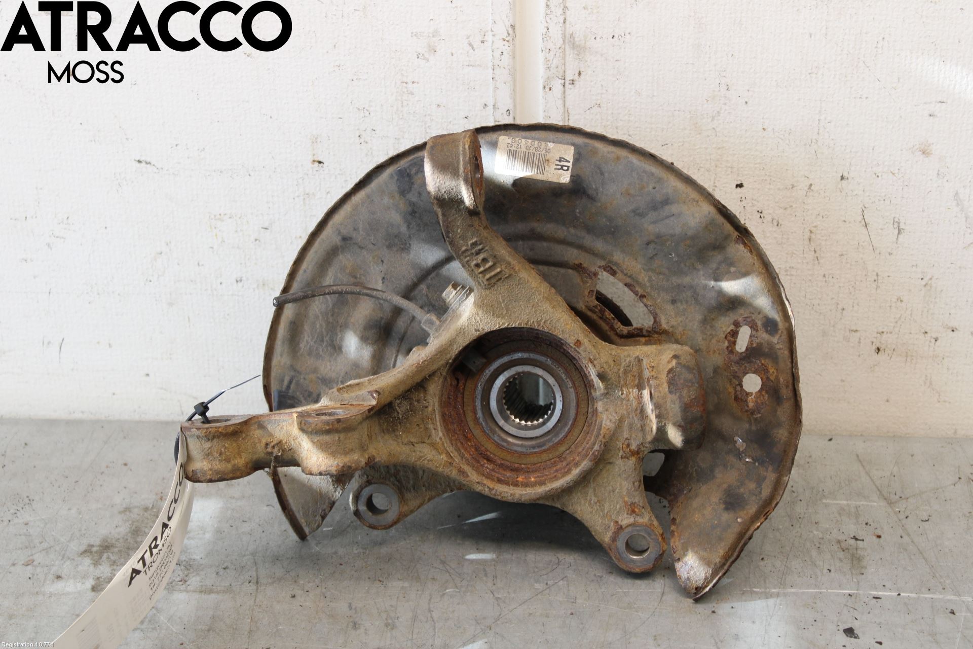 Toyota YARIS XP130 12-14 Spindel Hf