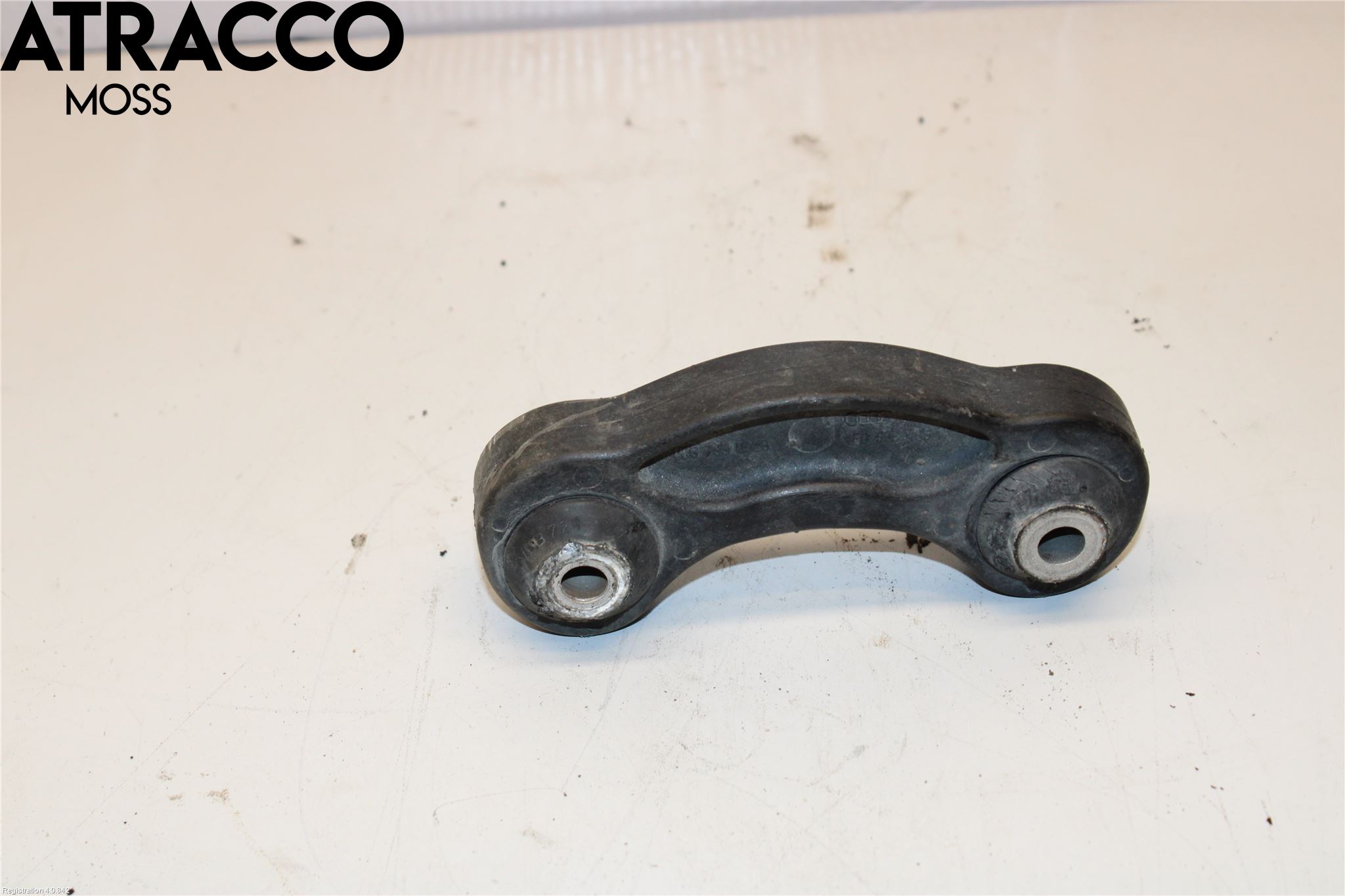 Audi A6/S6     05-11 Krängningshämmarstag Bak