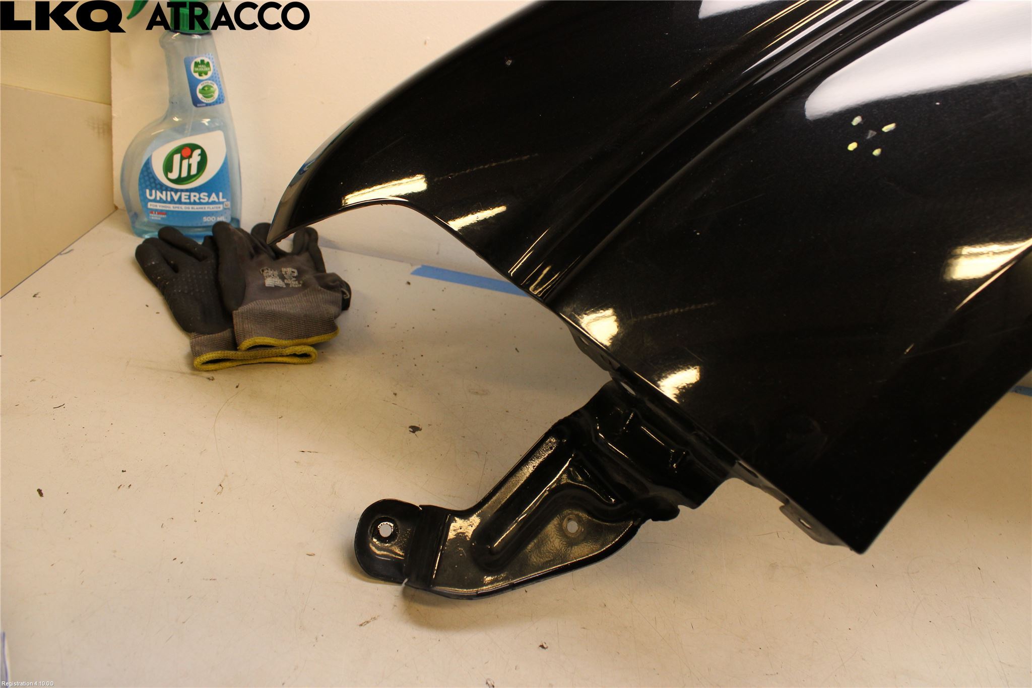 Nissan NAVARA 05-16 Skjerm Foran Venstre