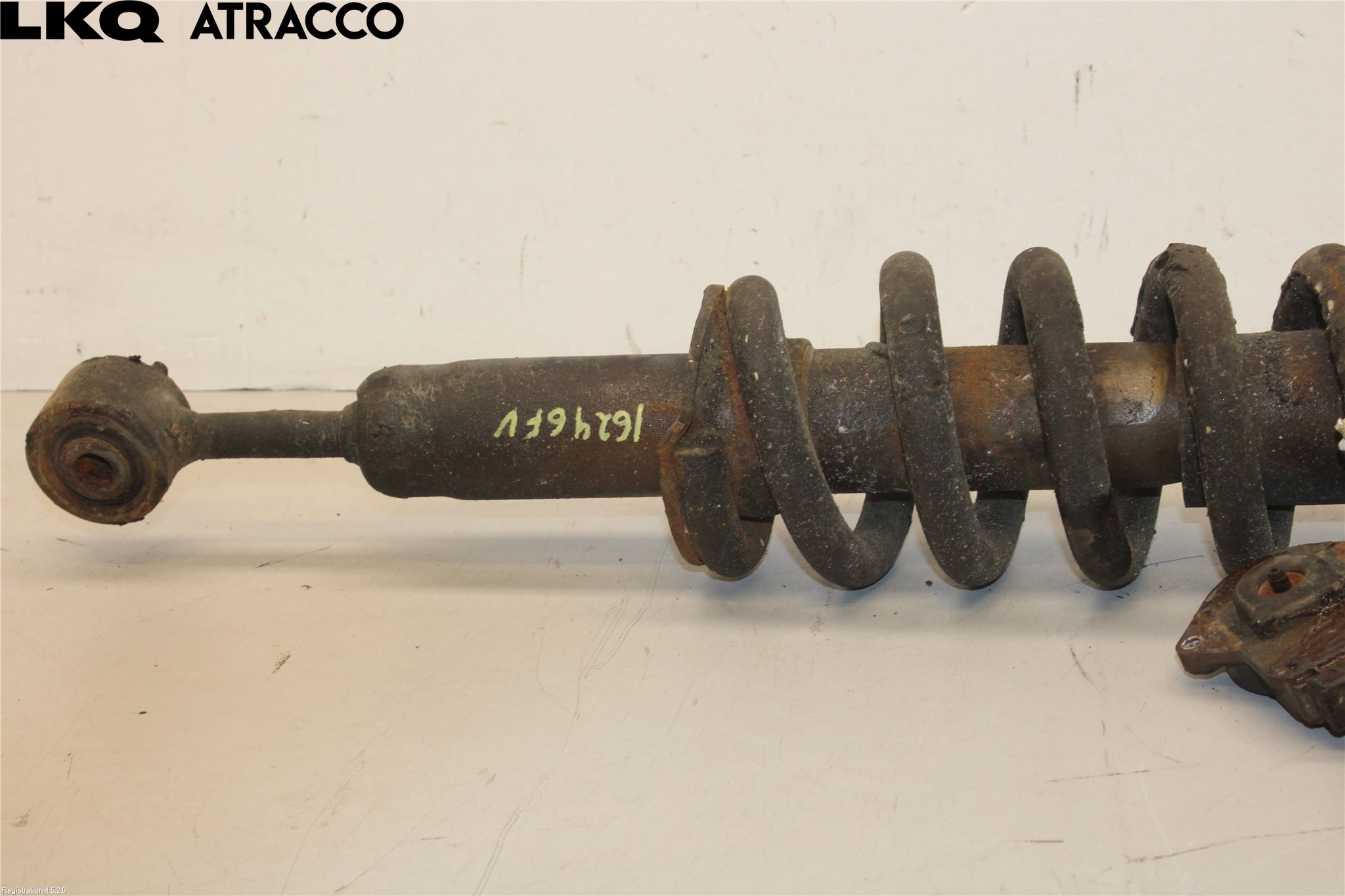 Toyota LANDCRUISER J150 10-23 Fjærbein Foran Venstre