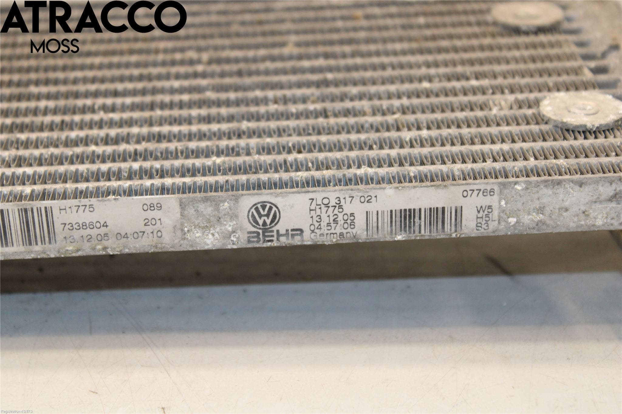 Volkswagen VW TOUAREG 7L 03-10 Radiator Oljekjøler Automatgea