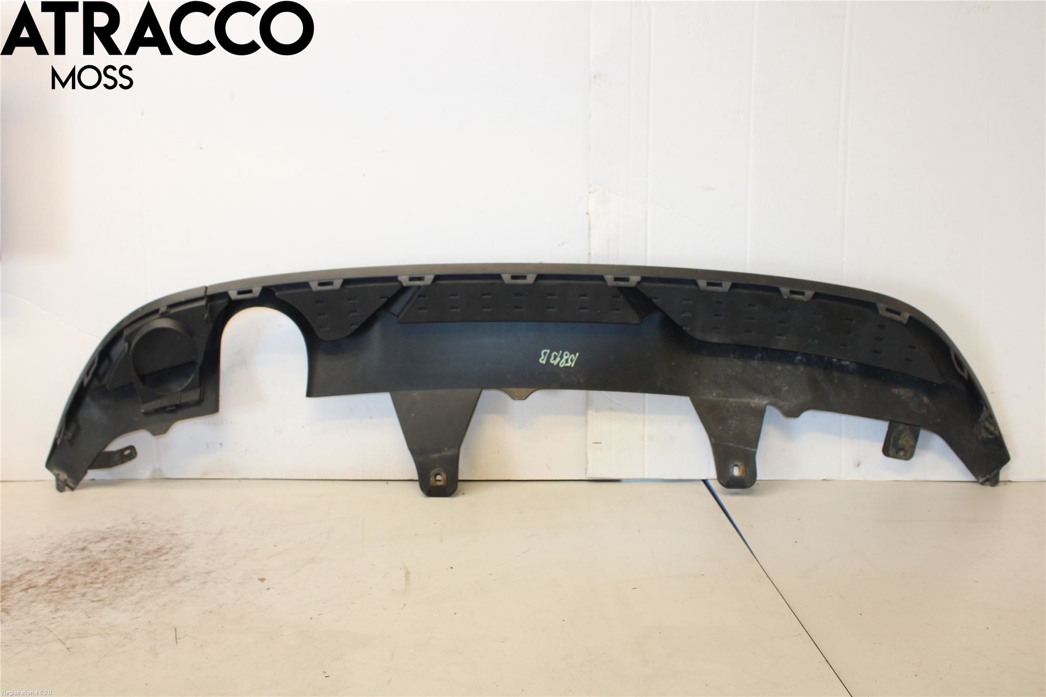 Ford FIESTA (VII) 18-23 Støtfanger Bak Midt Del