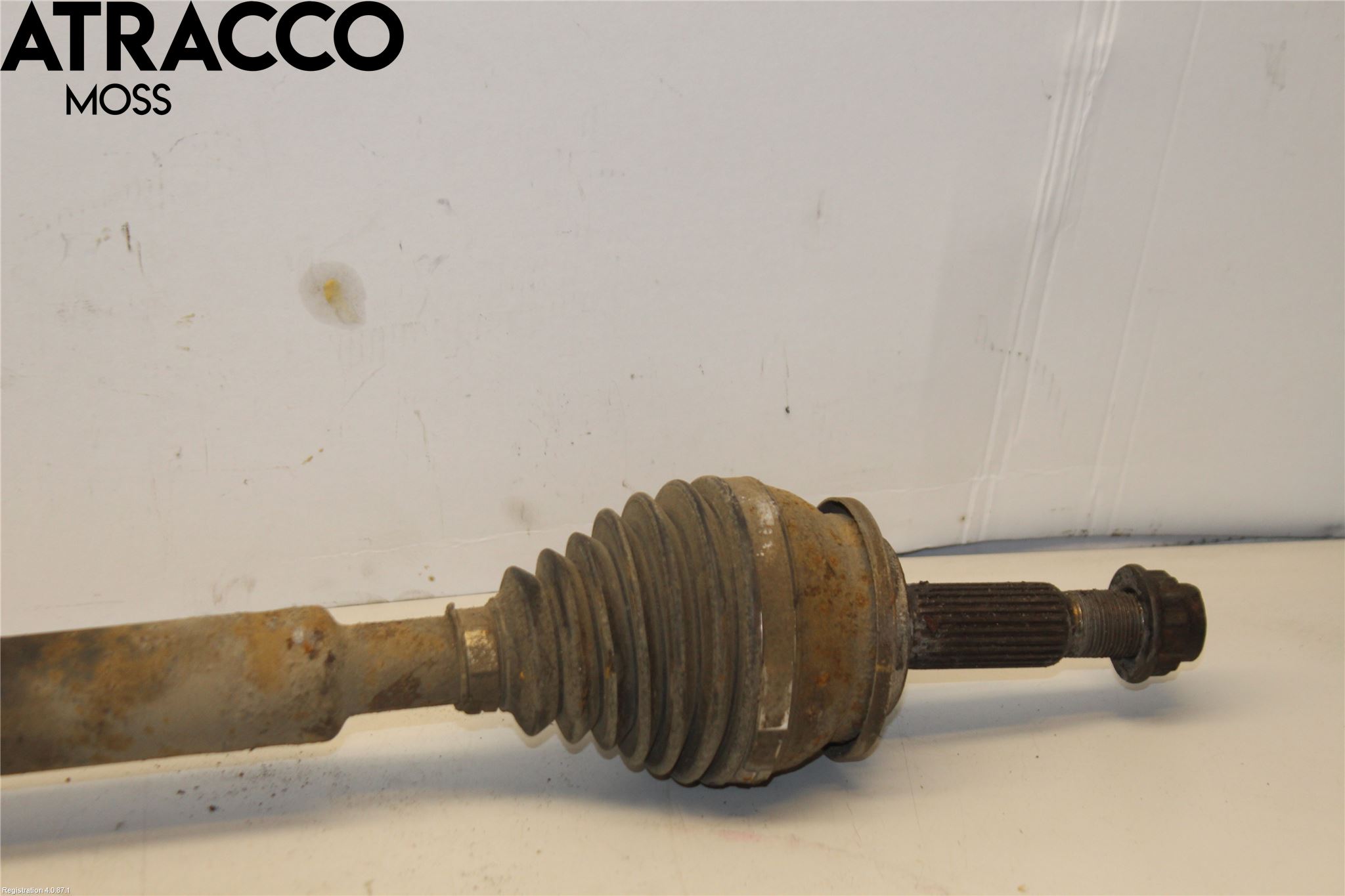 Toyota PRIUS ZVW30 09-20 Drivaksel Foran Kompl Høyre