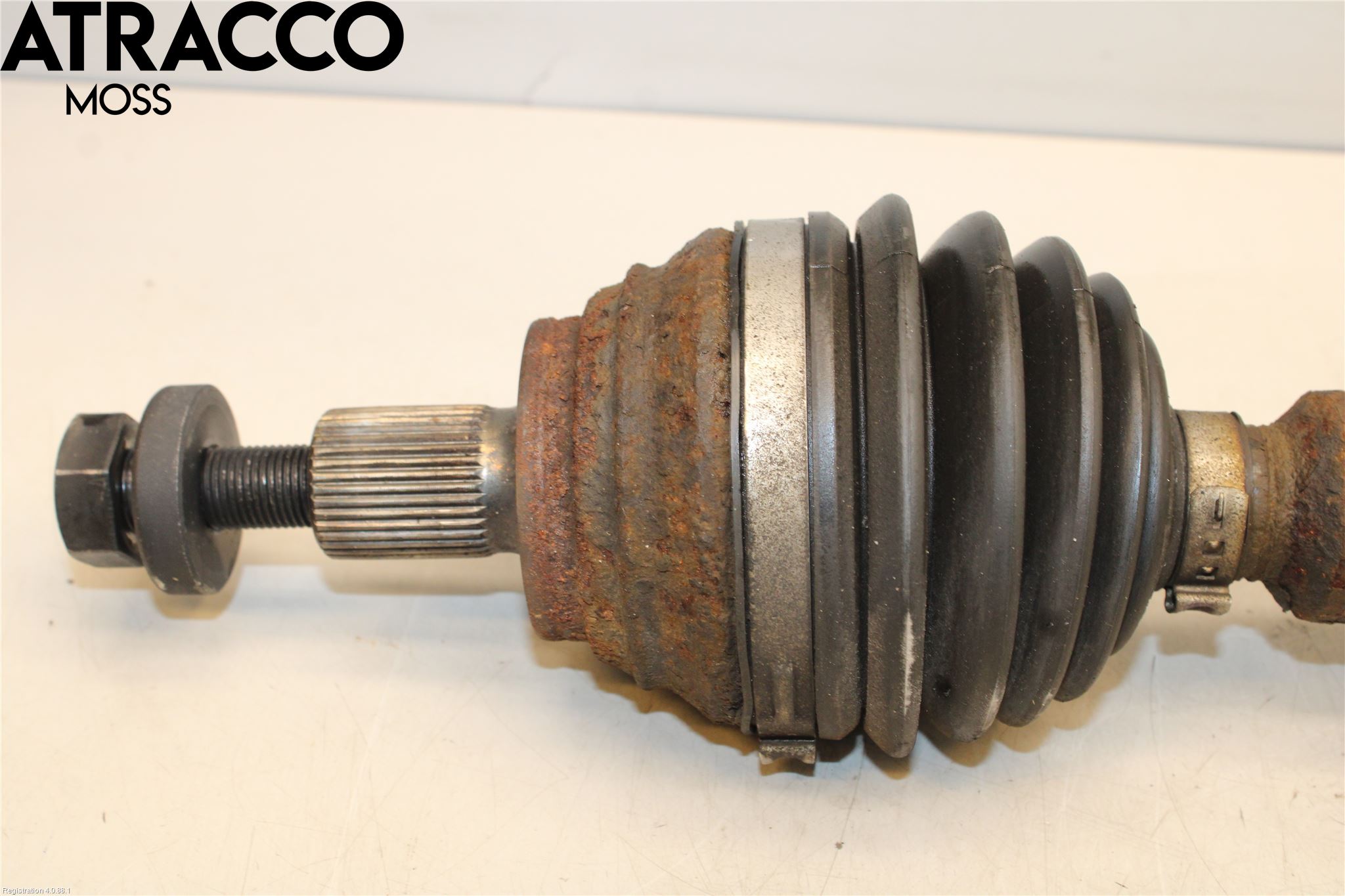 Volkswagen VW GOLF VI 09-13 Drivaksel Foran Kompl Høyre