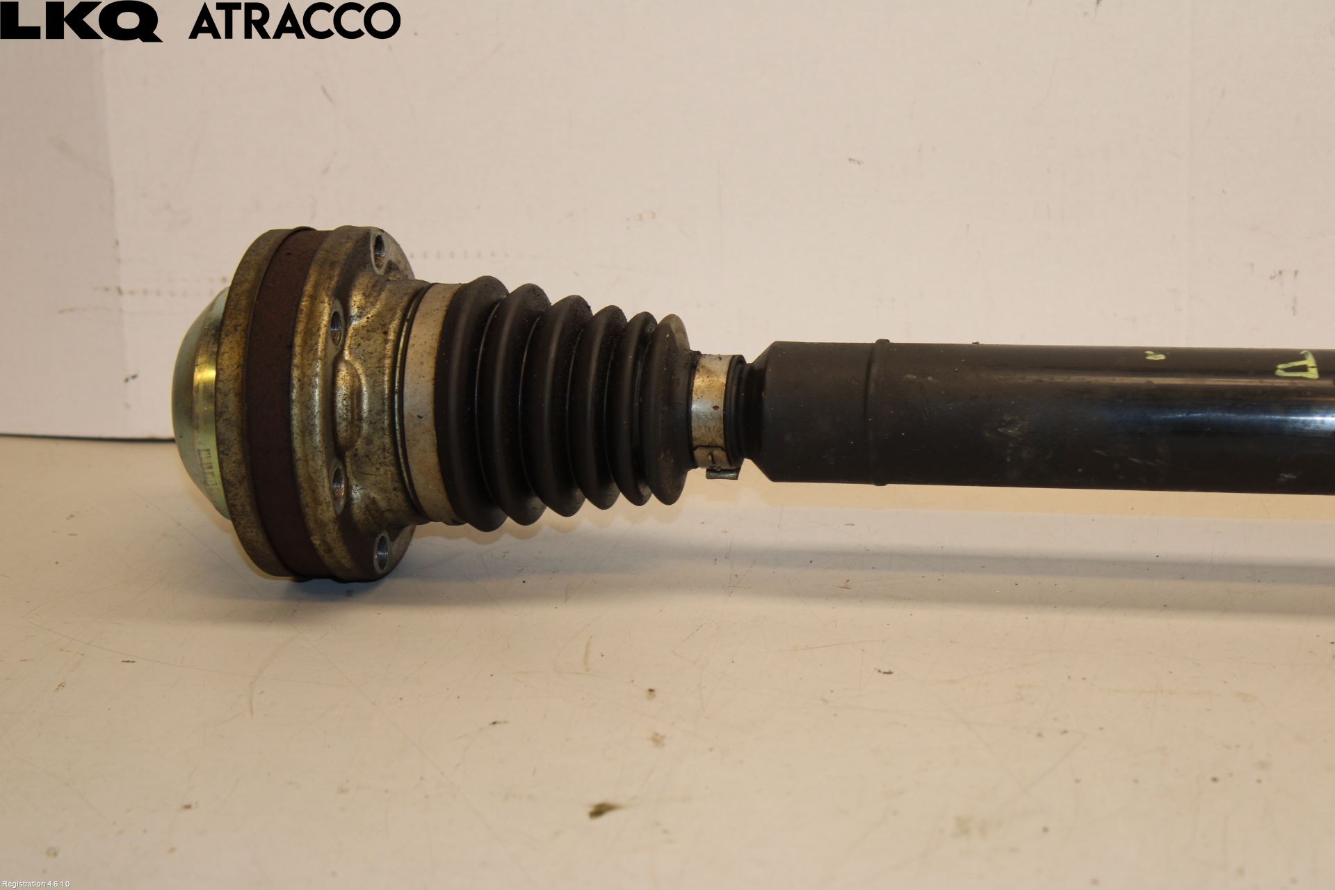 Skoda RAPID Drivaksel Foran Kompl Høyre