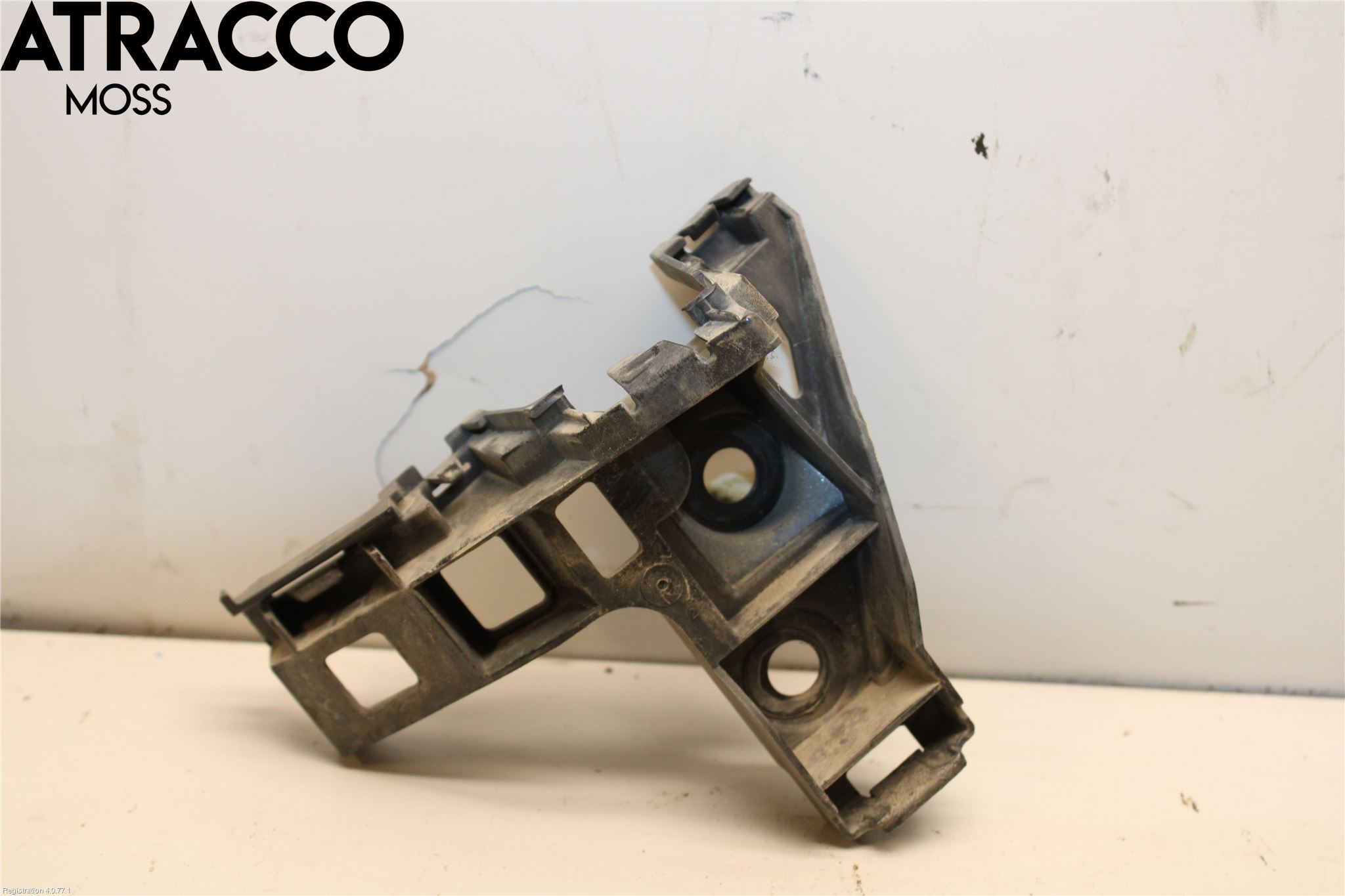 Volkswagen VW GOLF / E-GOLF VII 13-20 Støtfanger Bak Feste