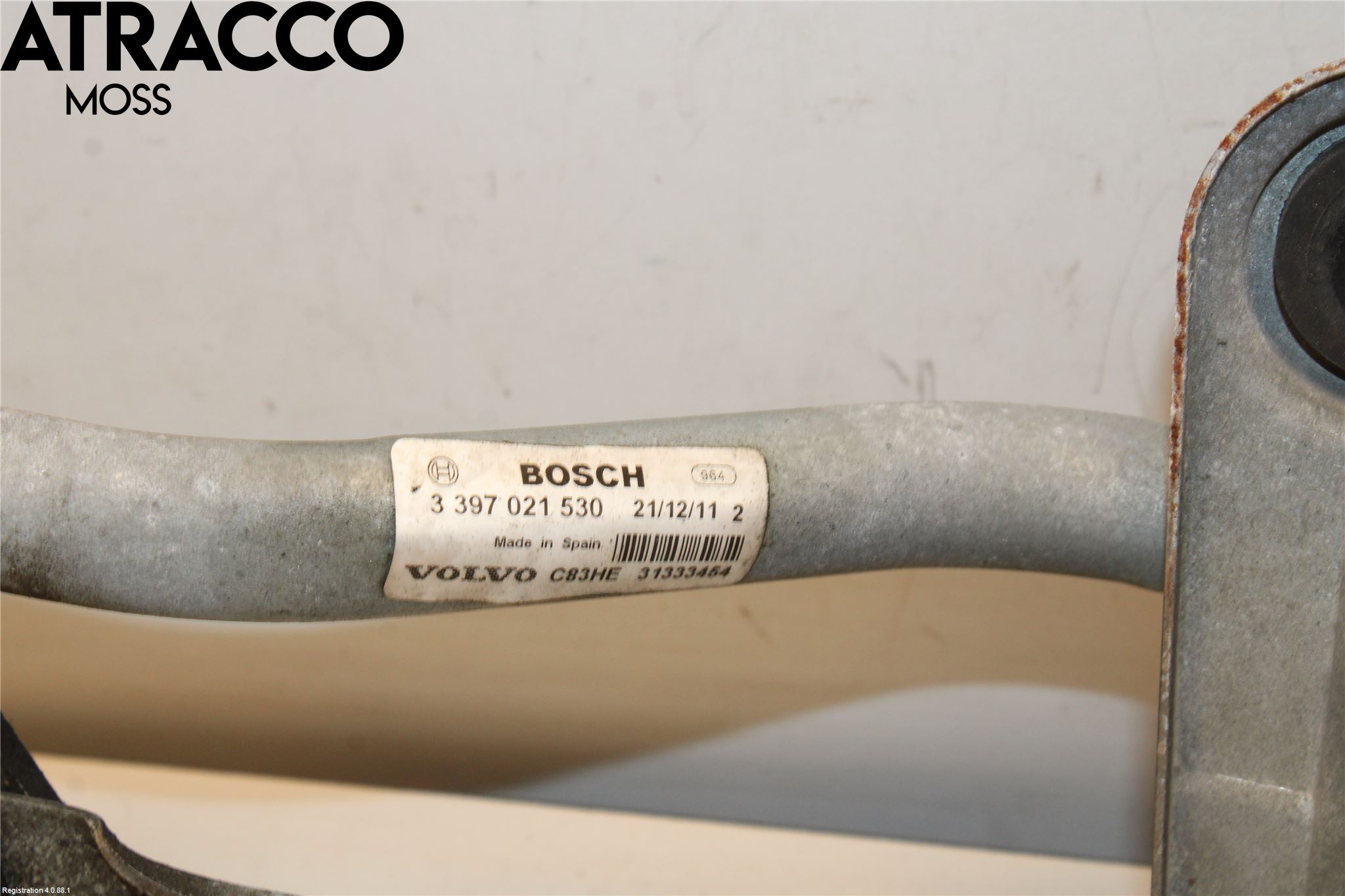 Volvo XC60 09-13 Viskermotor Frontrute