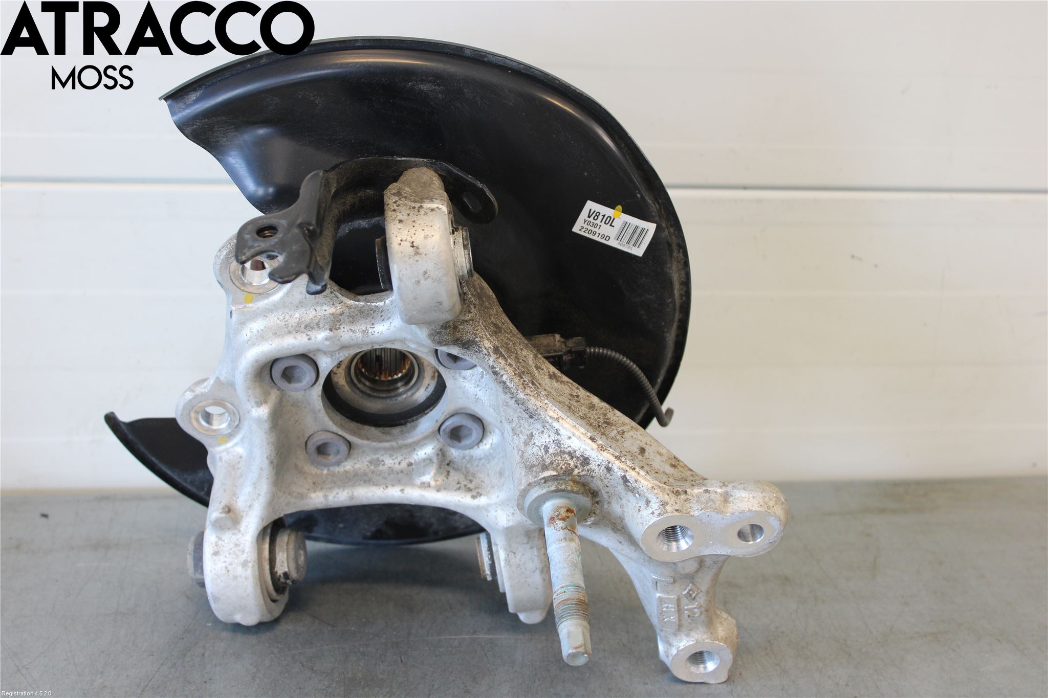 Toyota RAV4 19- Spindel Vb