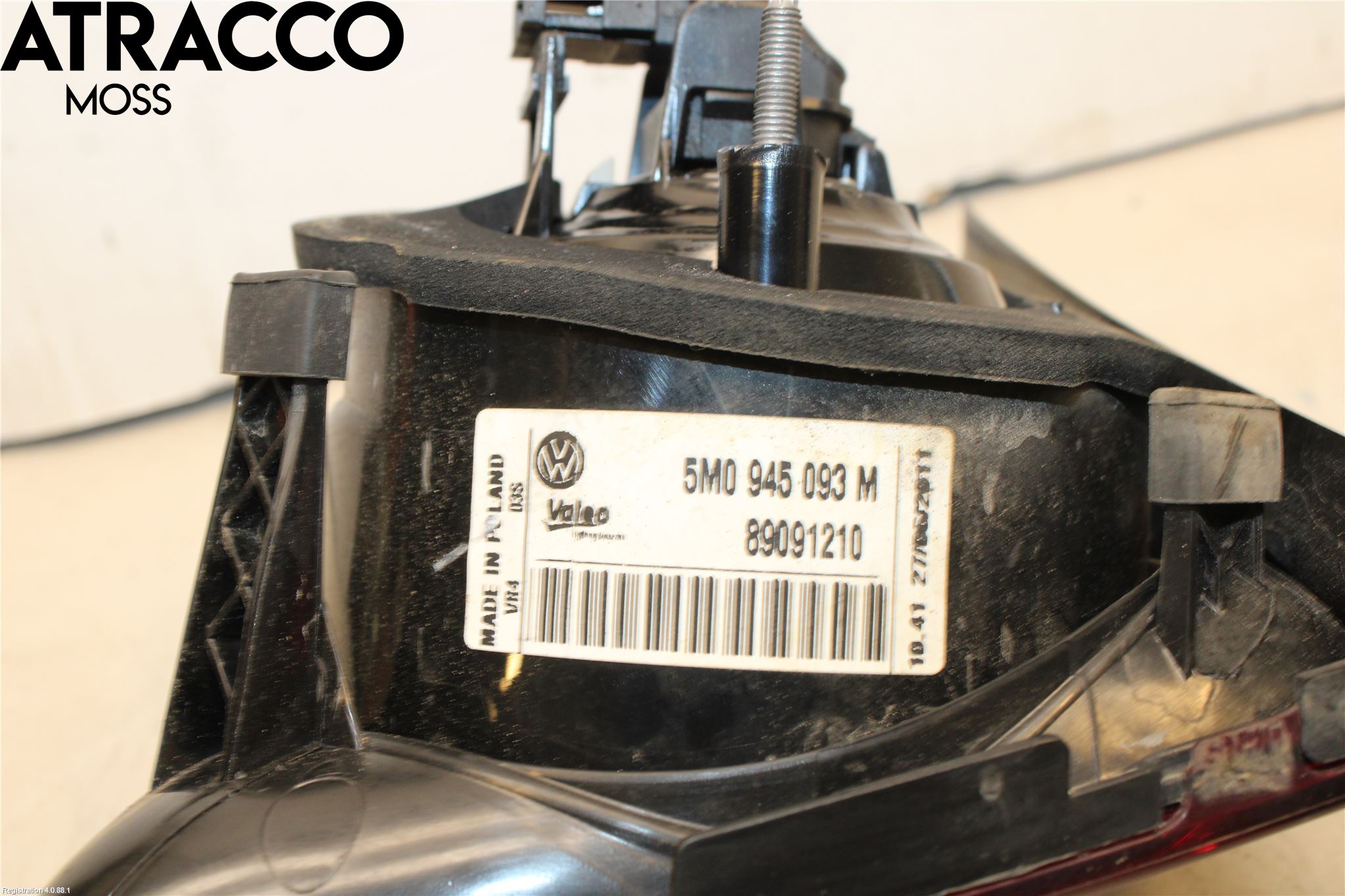 Volkswagen VW GOLF PLUS/CROSS GOLF 04-14 Baklykt Venstre  På Luke(Indre