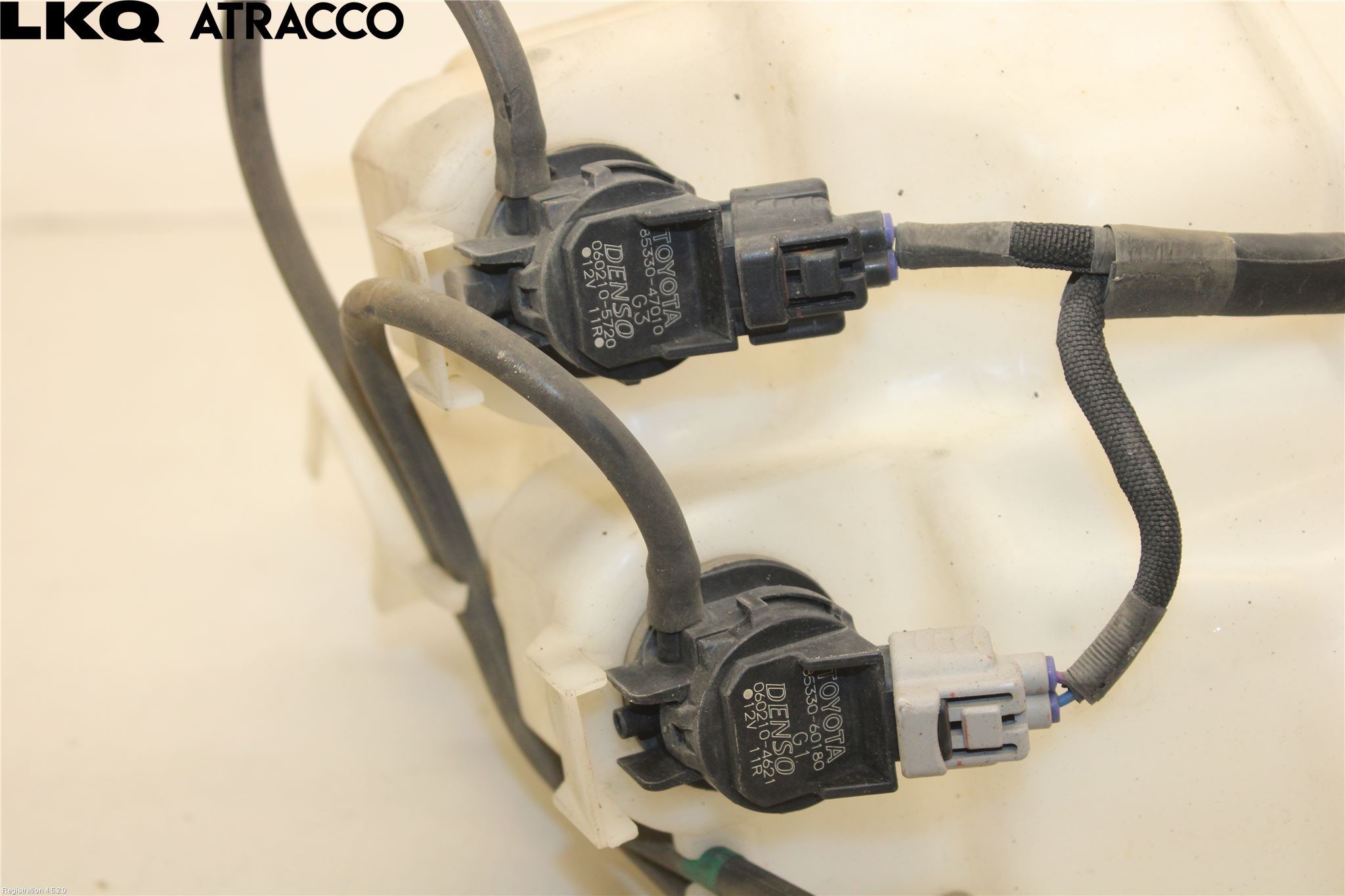 Toyota PRIUS+ ZVW40 12-20 Spylerbeholder Frontrute