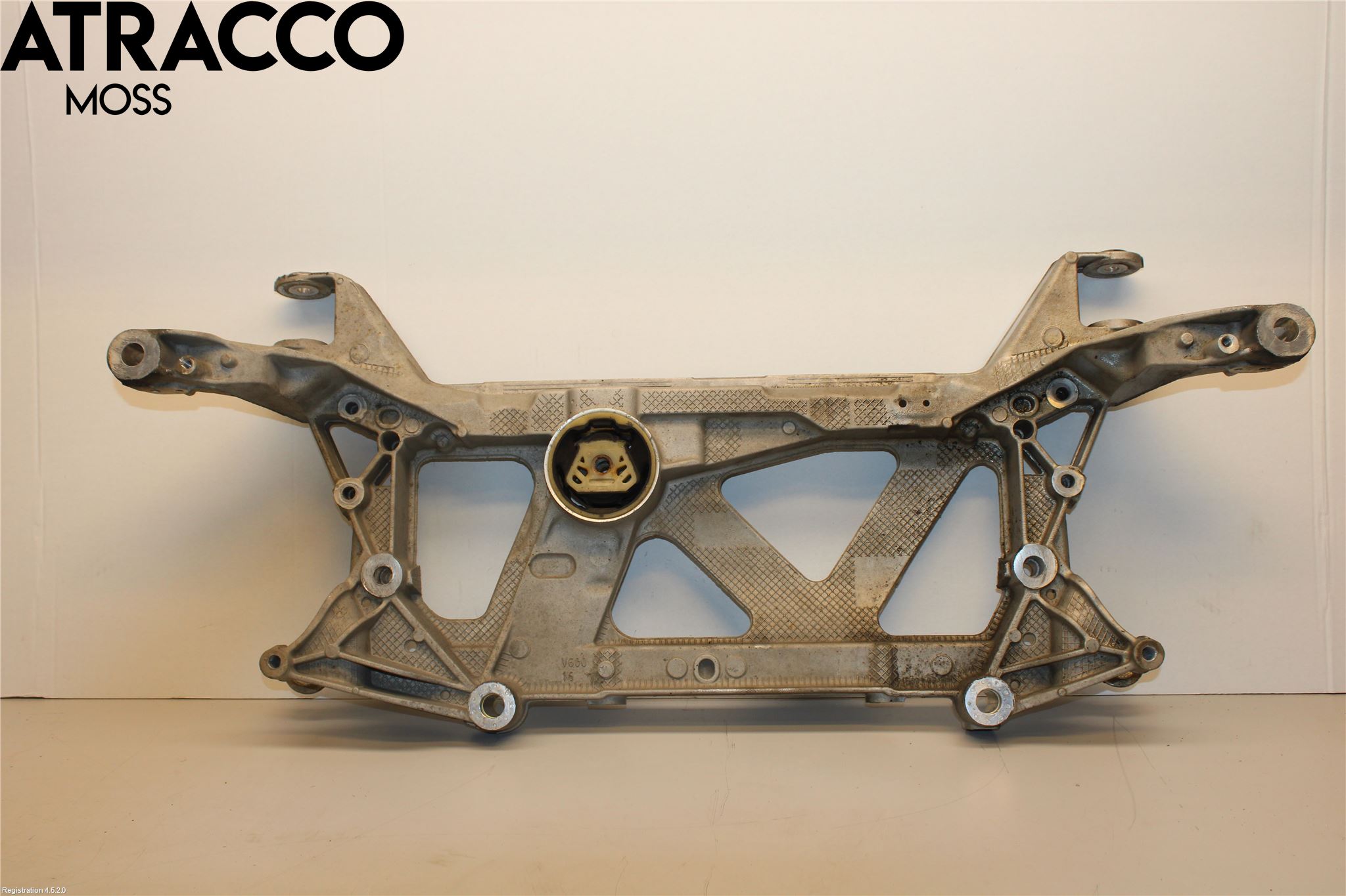 Audi A3/S3 05-13 Forstillingsbjelke(Tvergående)