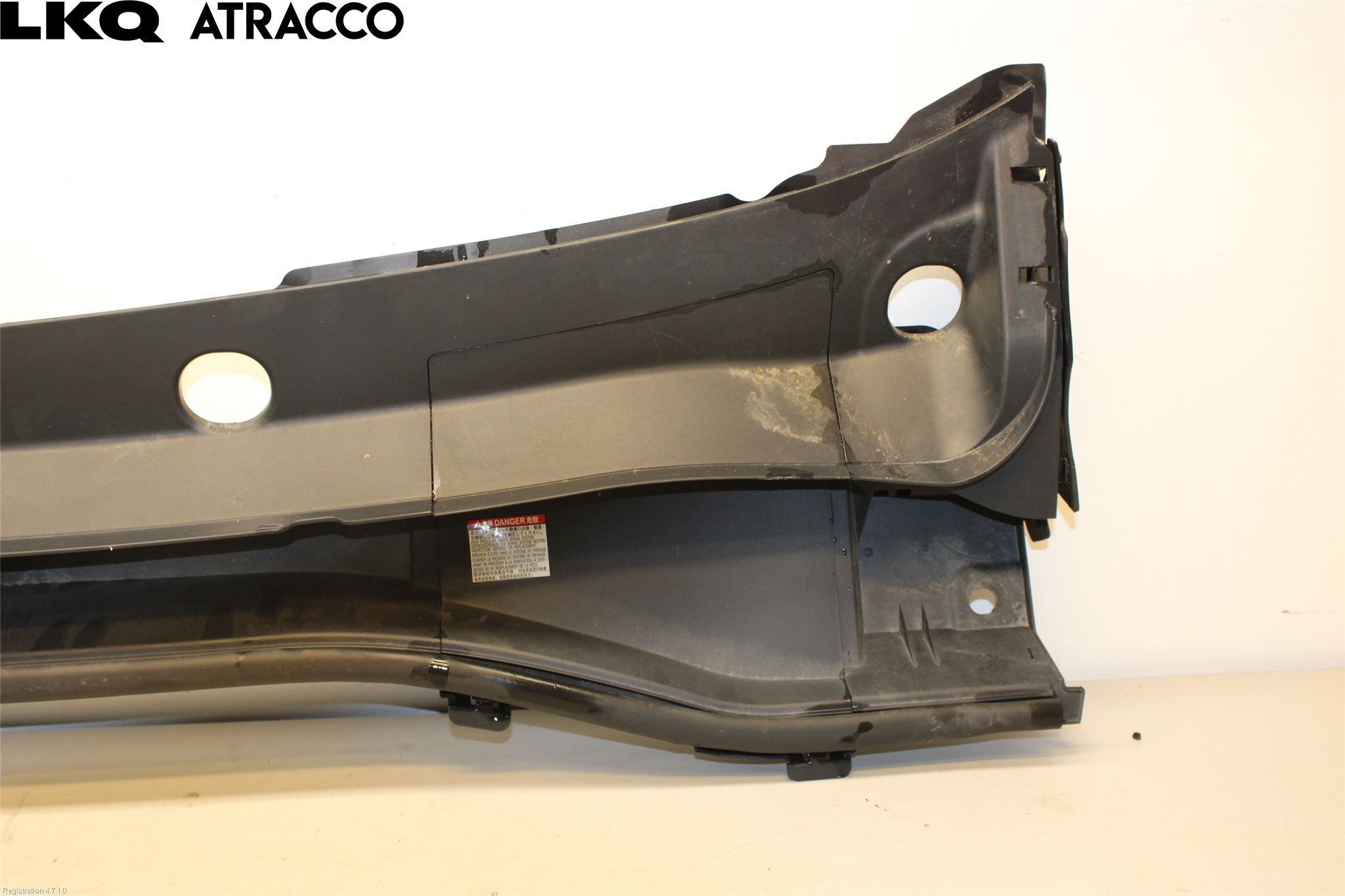 Toyota C-HR 16-23 Visker Deksel-Grill-Under Frr