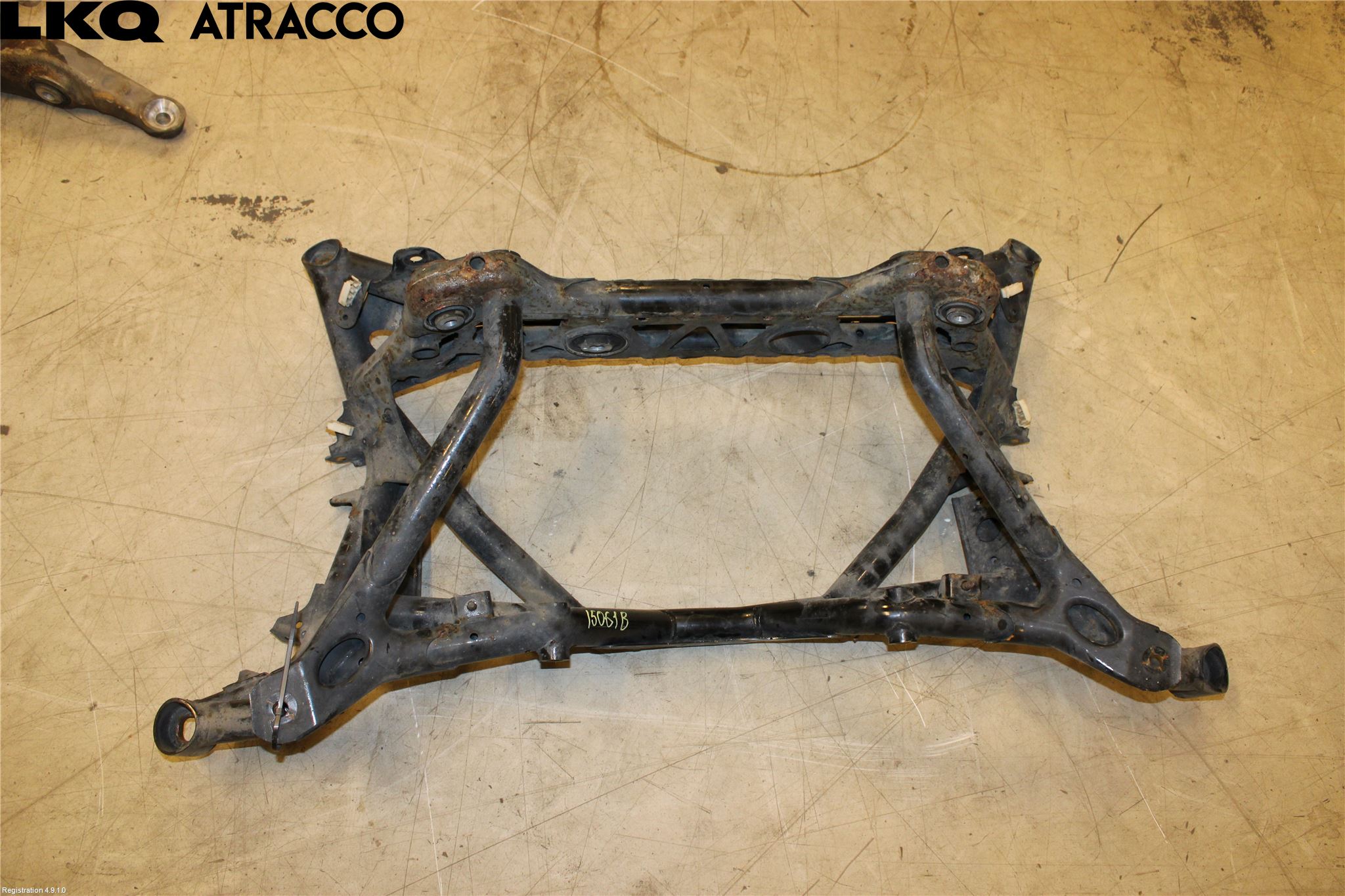 BMW 3 E90/91 SED/TOU 05-12 Bakaksel Feste Travers-Ramme