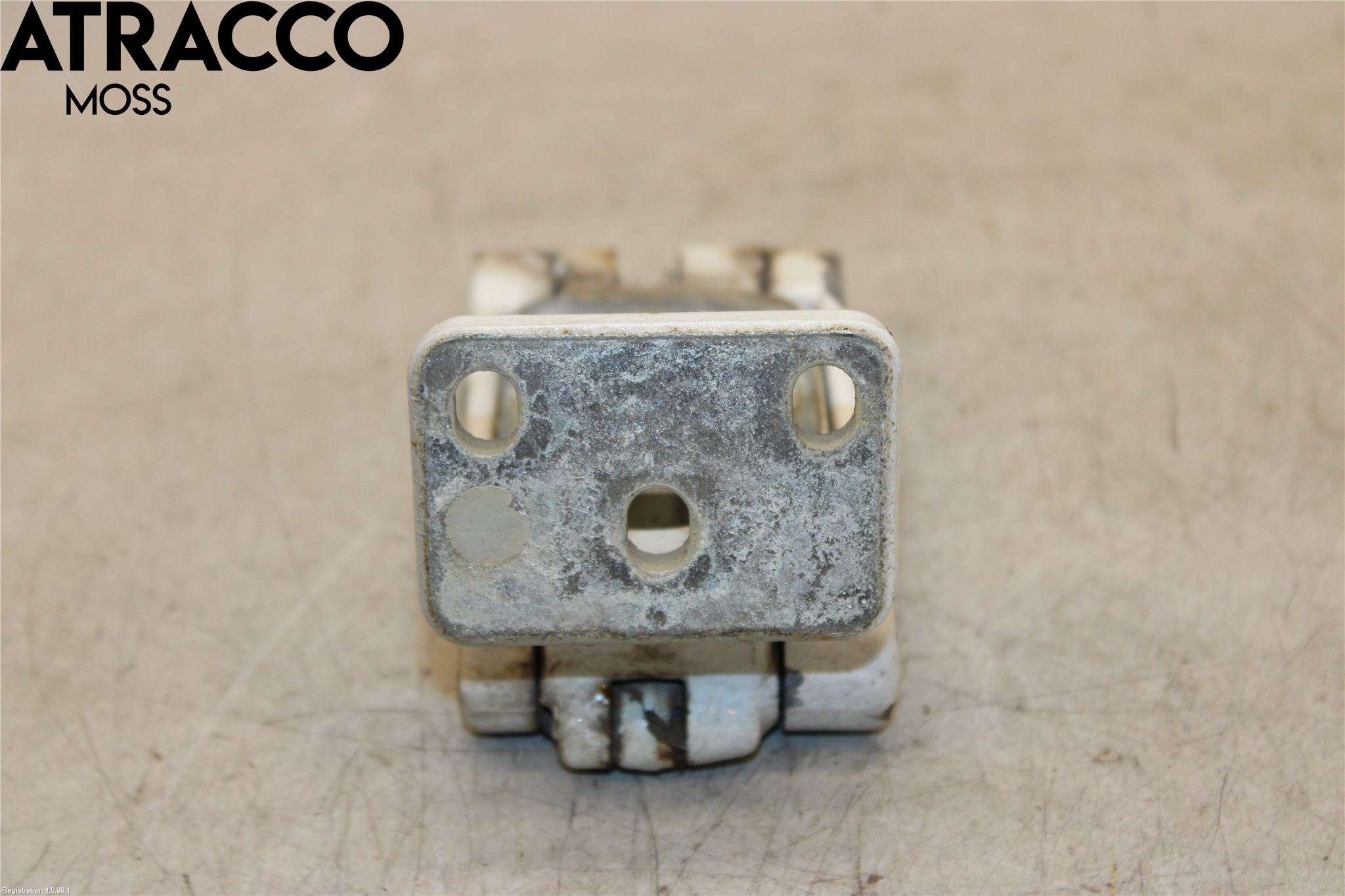 Mercedes-Benz MB SPRINTER (W906) 06-18 Dørhengsel